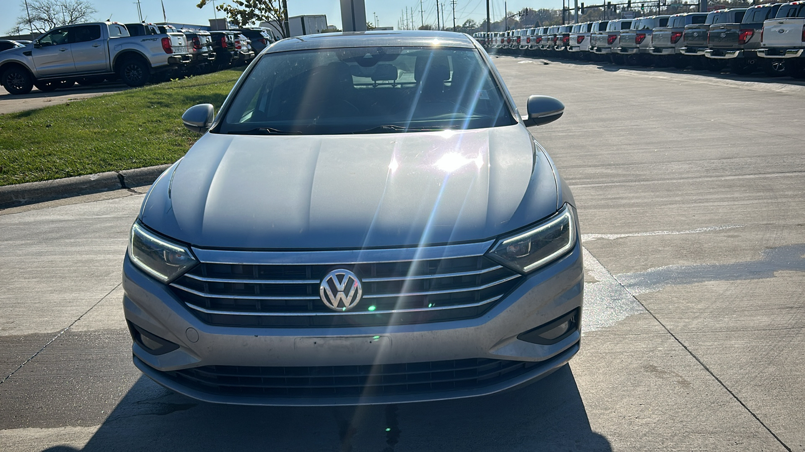 2019 Volkswagen Jetta SEL Premium 8