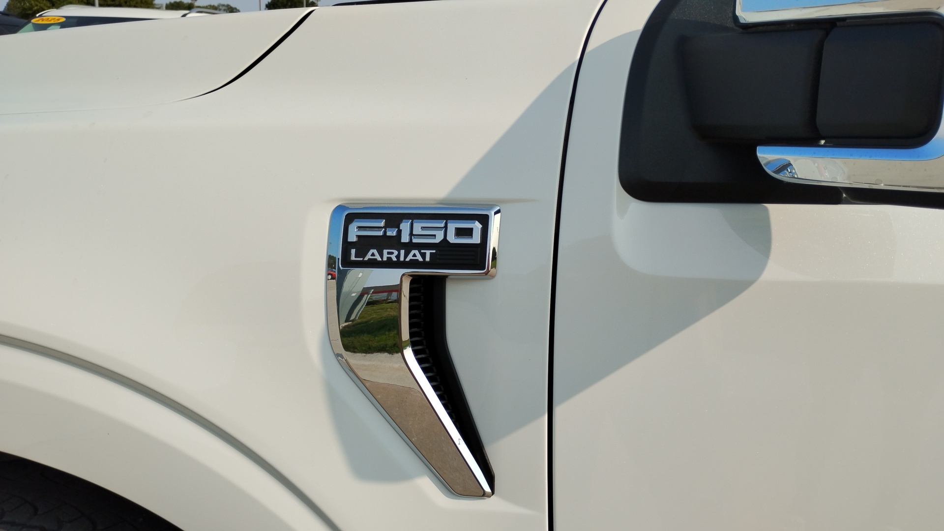 2022 Ford F-150 Lariat 11