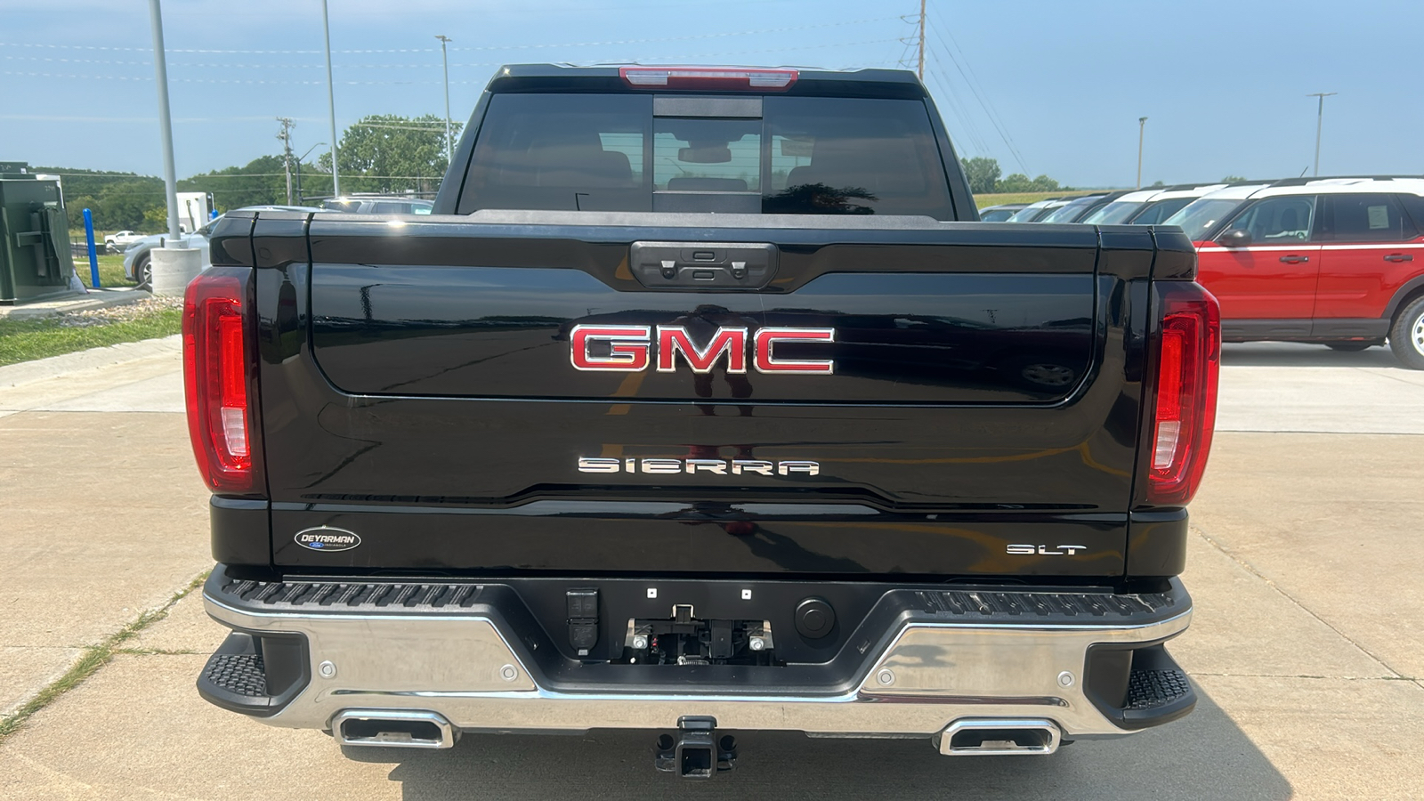 2024 GMC Sierra 1500 SLT 4