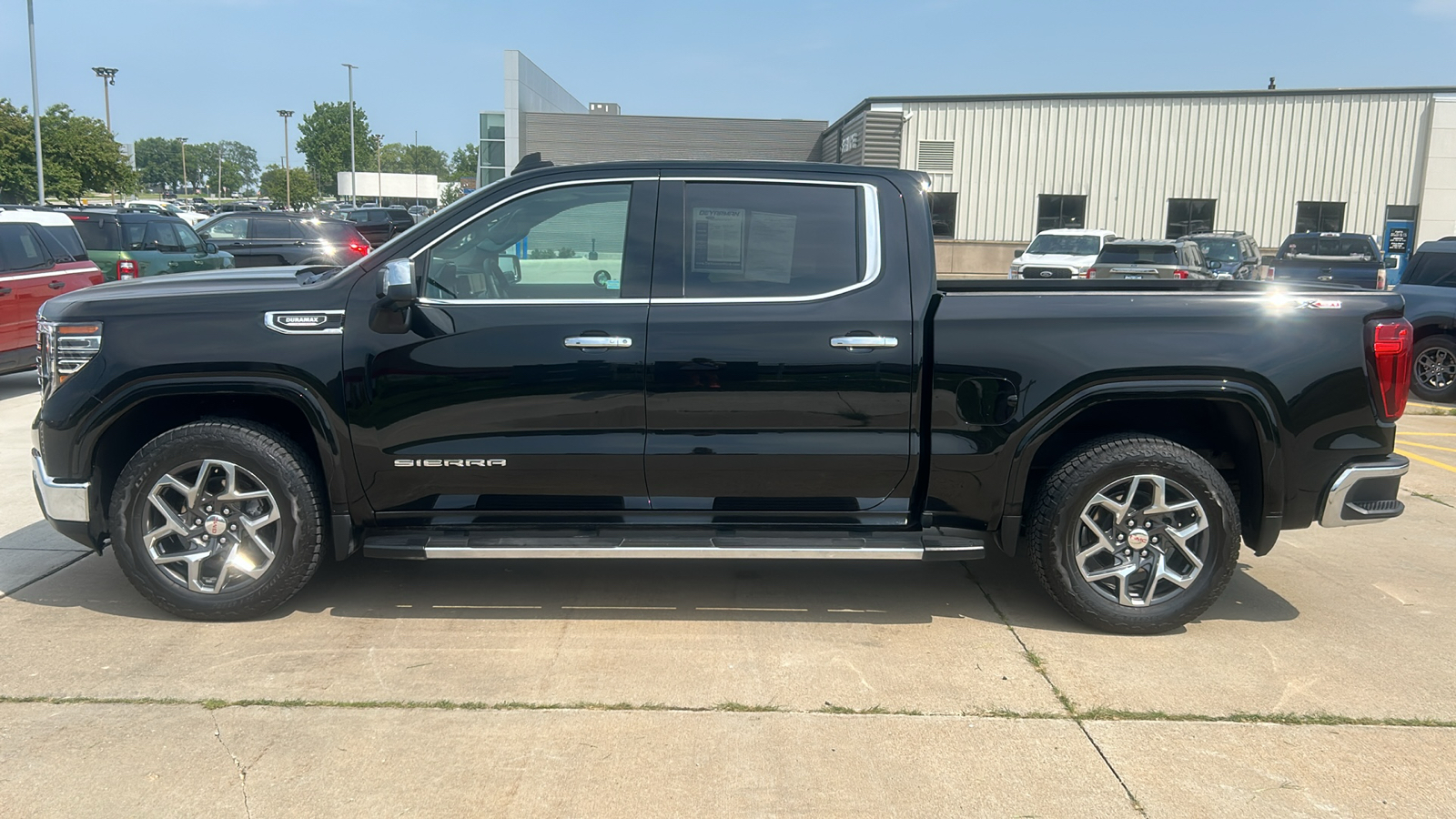 2024 GMC Sierra 1500 SLT 6