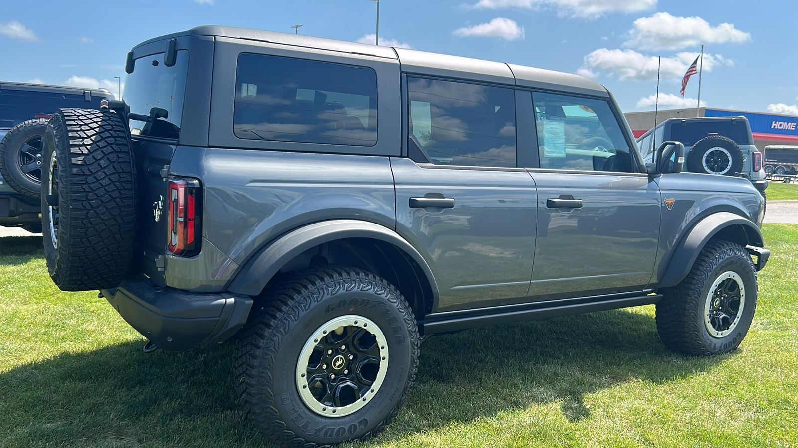 2024 Ford Bronco Badlands 3