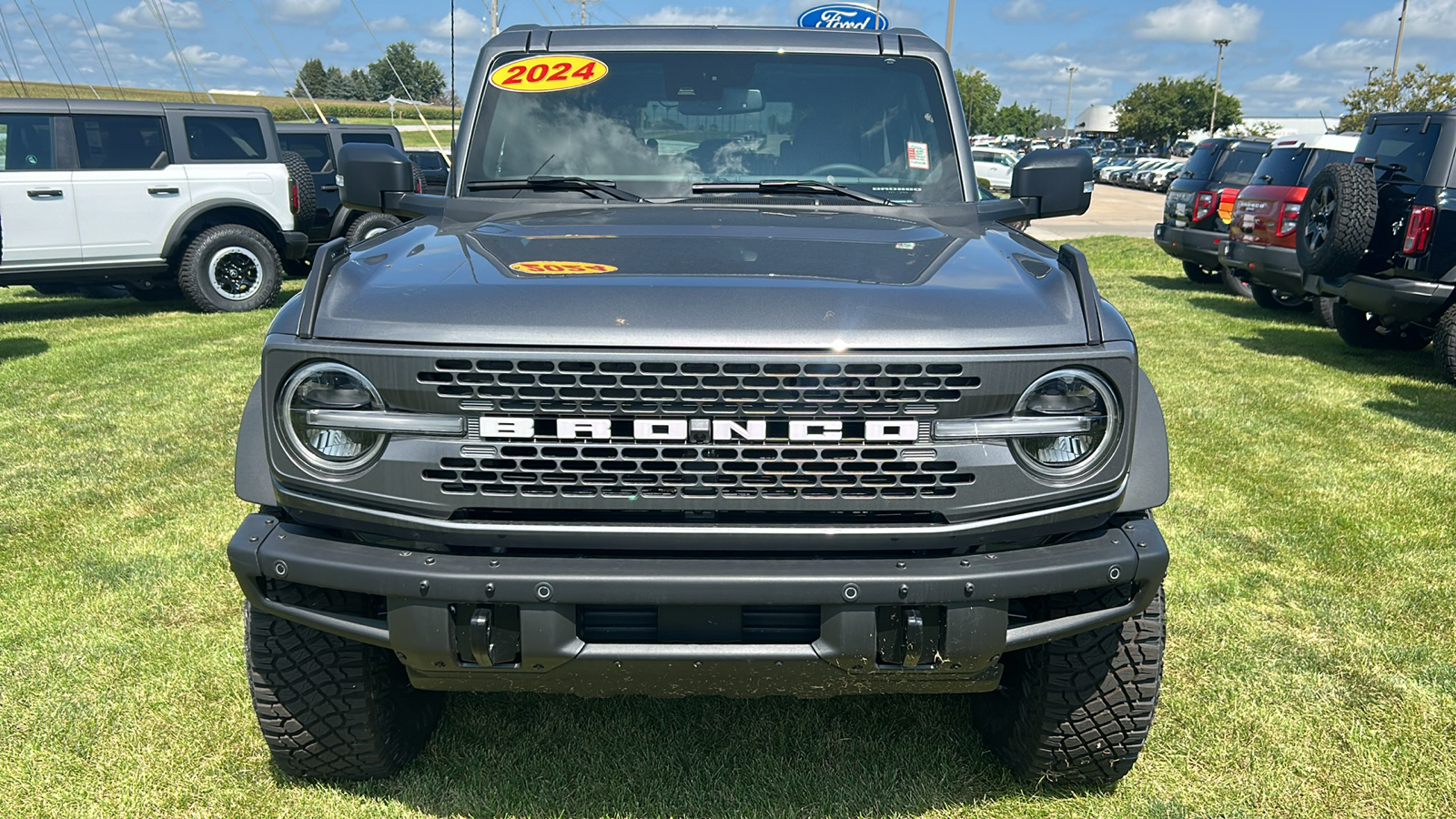 2024 Ford Bronco Badlands 8