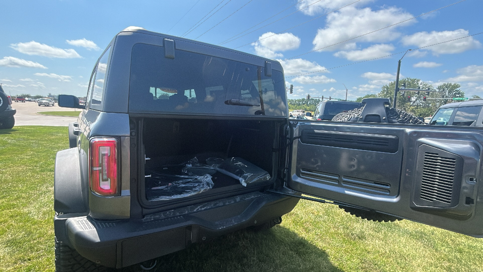 2024 Ford Bronco Badlands 17