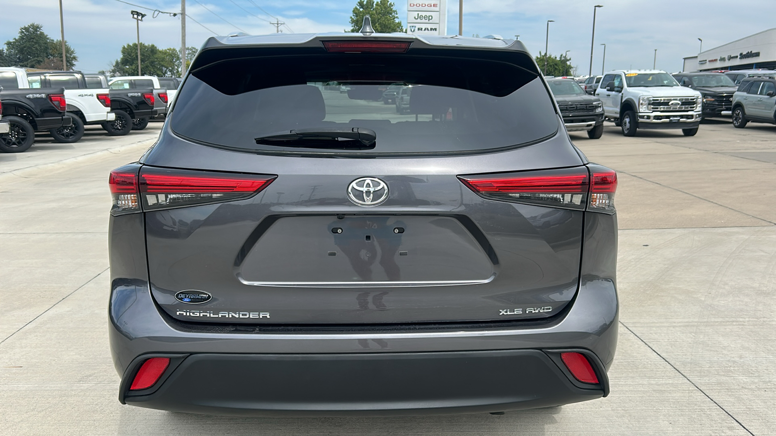 2022 Toyota Highlander XLE 4