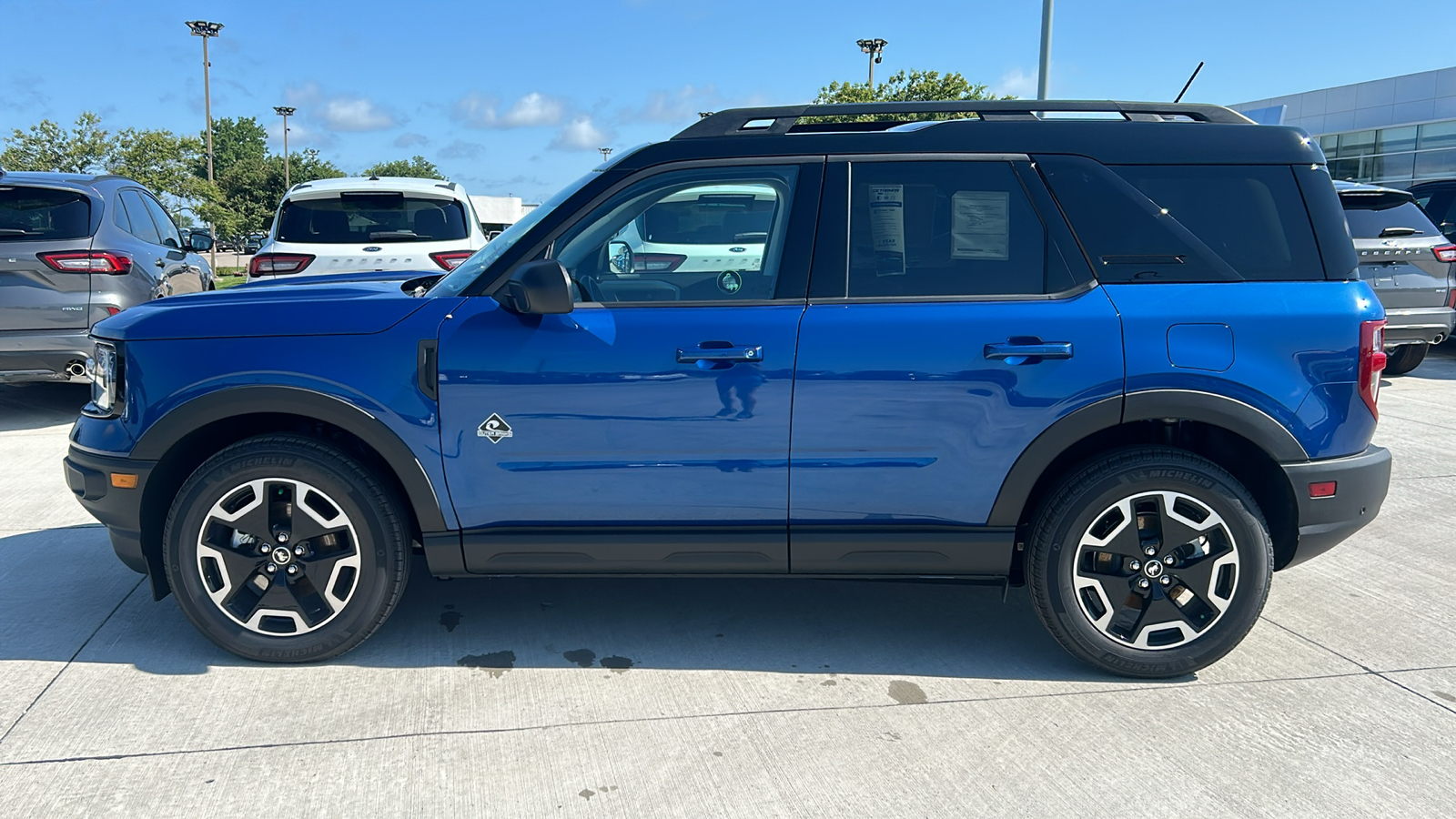 2024 Ford Bronco Sport Outer Banks 6