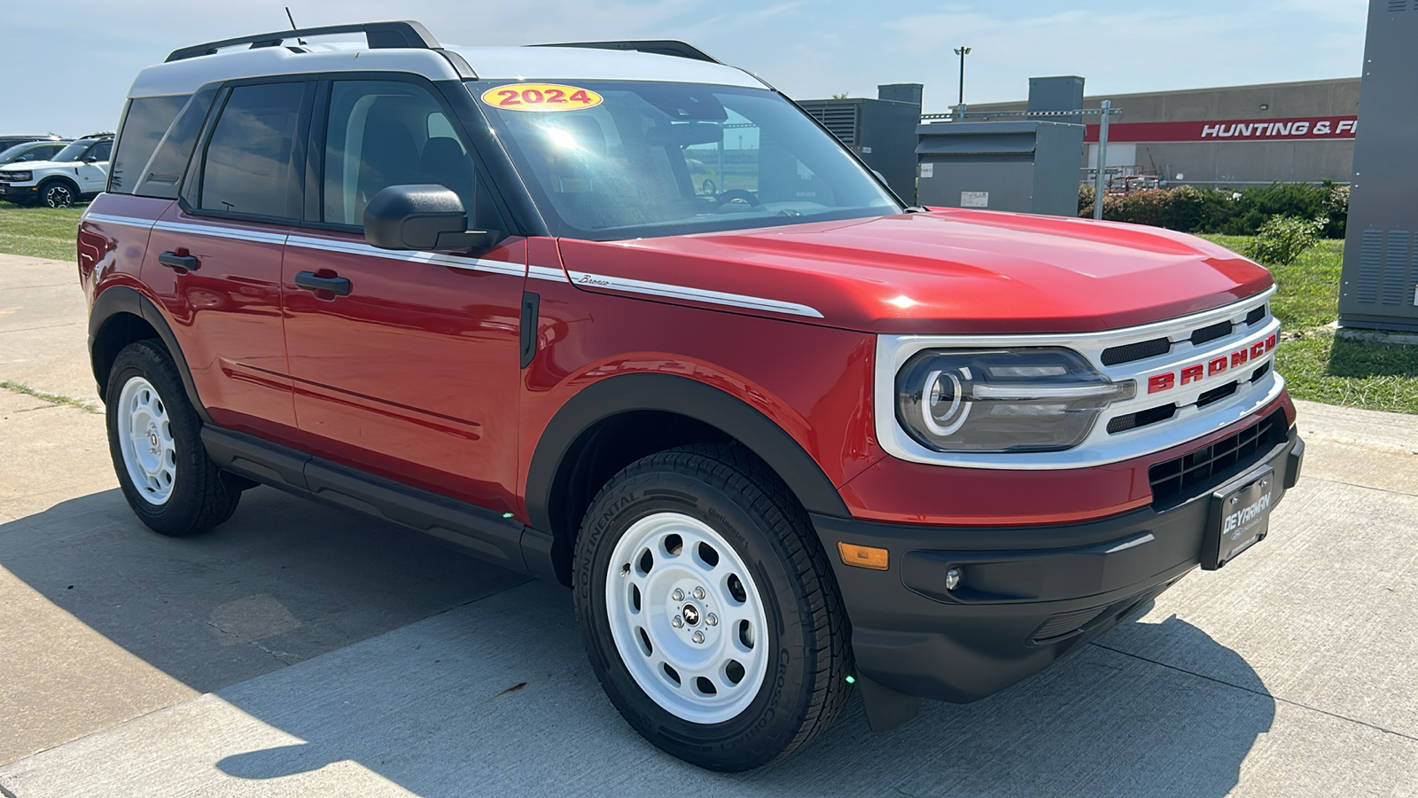 2024 Ford Bronco Sport Heritage 1