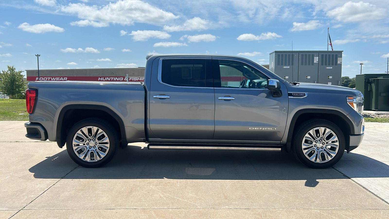 2020 GMC Sierra 1500 Denali 2