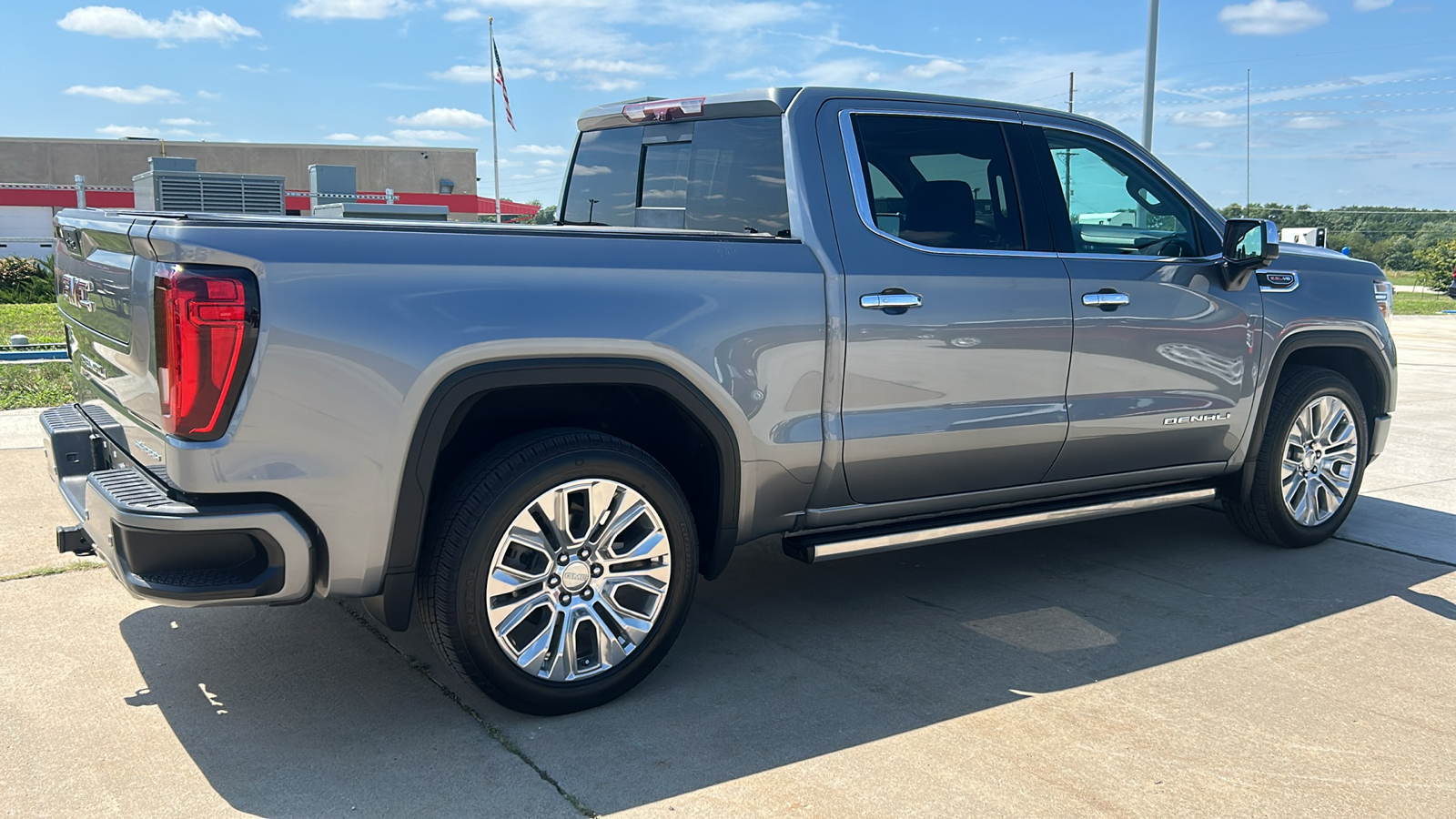 2020 GMC Sierra 1500 Denali 3