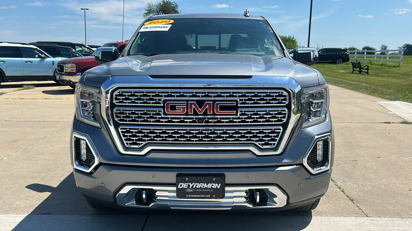 2020 GMC Sierra 1500 Denali 8