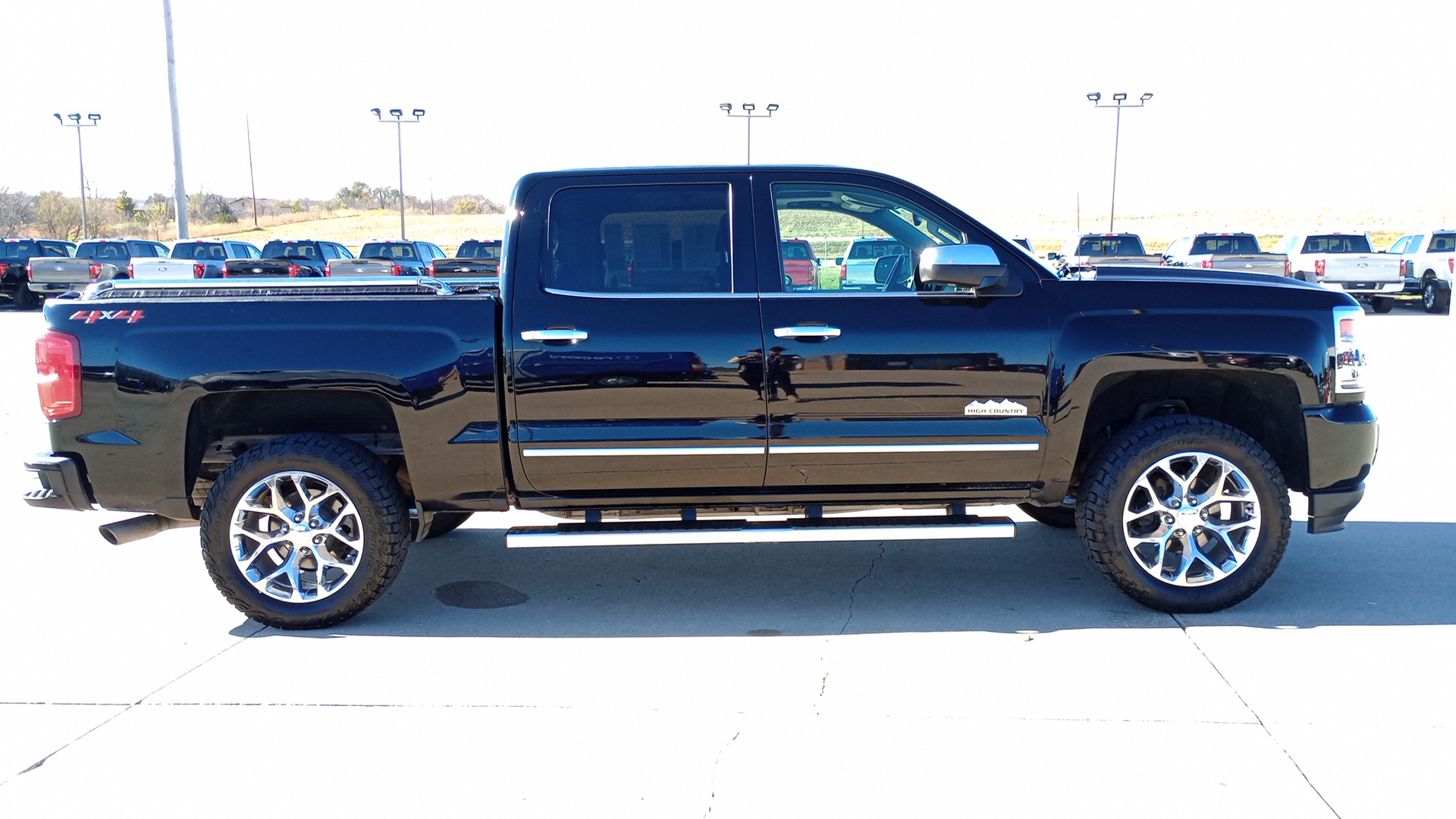 2018 Chevrolet Silverado 1500 High Country 2