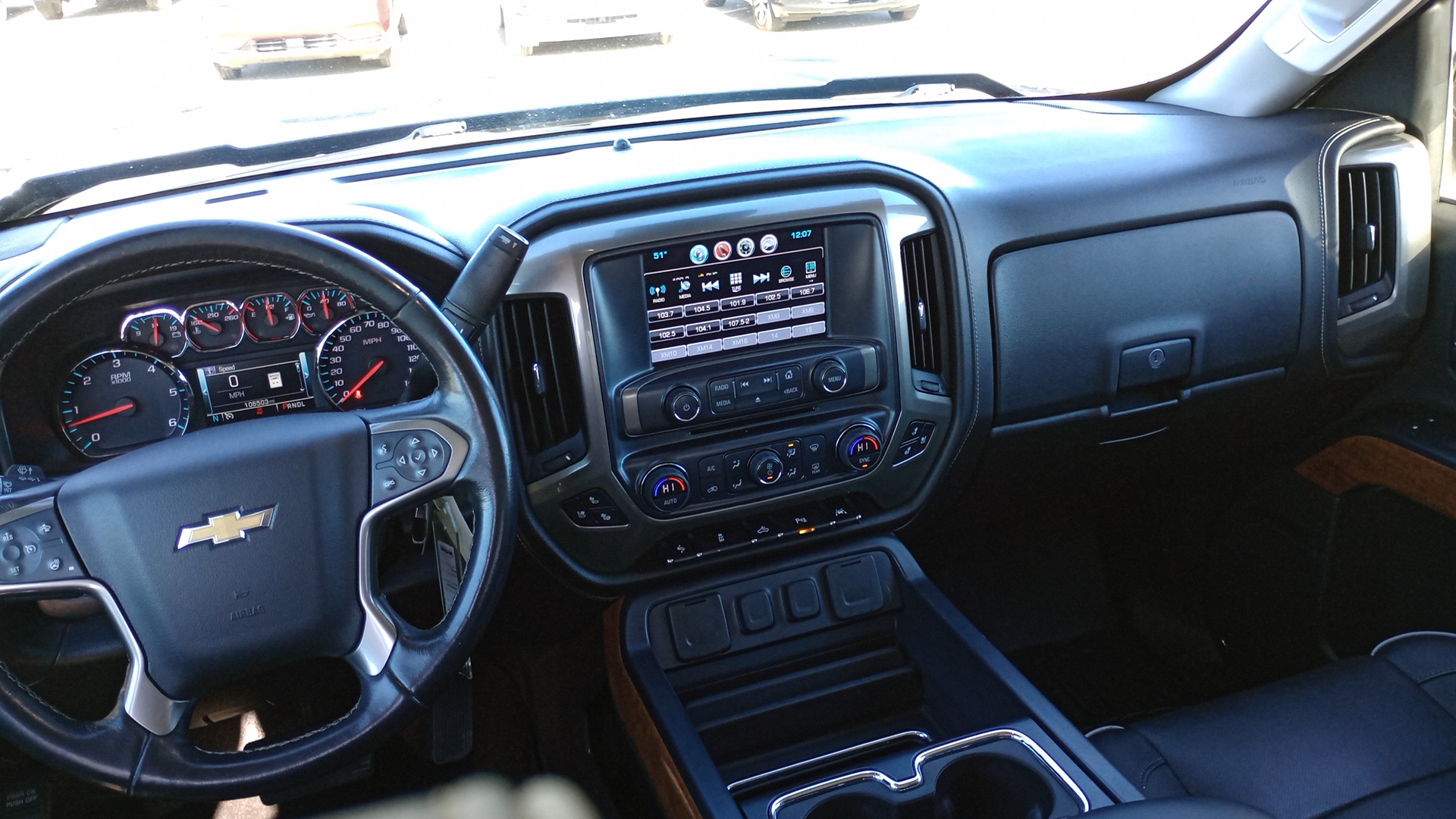 2018 Chevrolet Silverado 1500 High Country 20