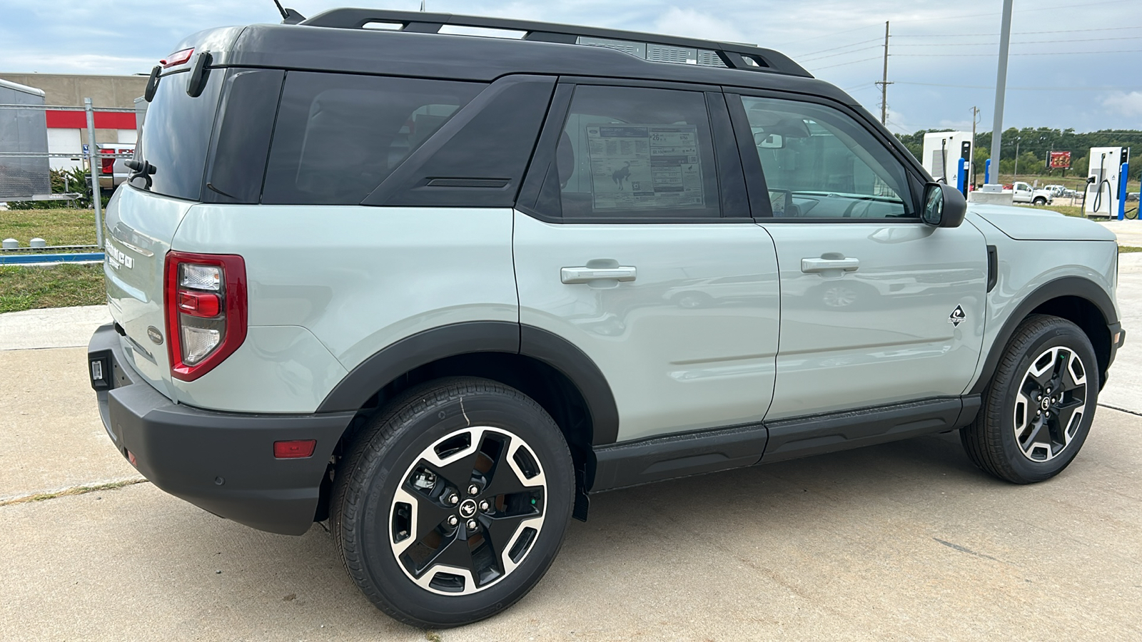 2024 Ford Bronco Sport Outer Banks 3