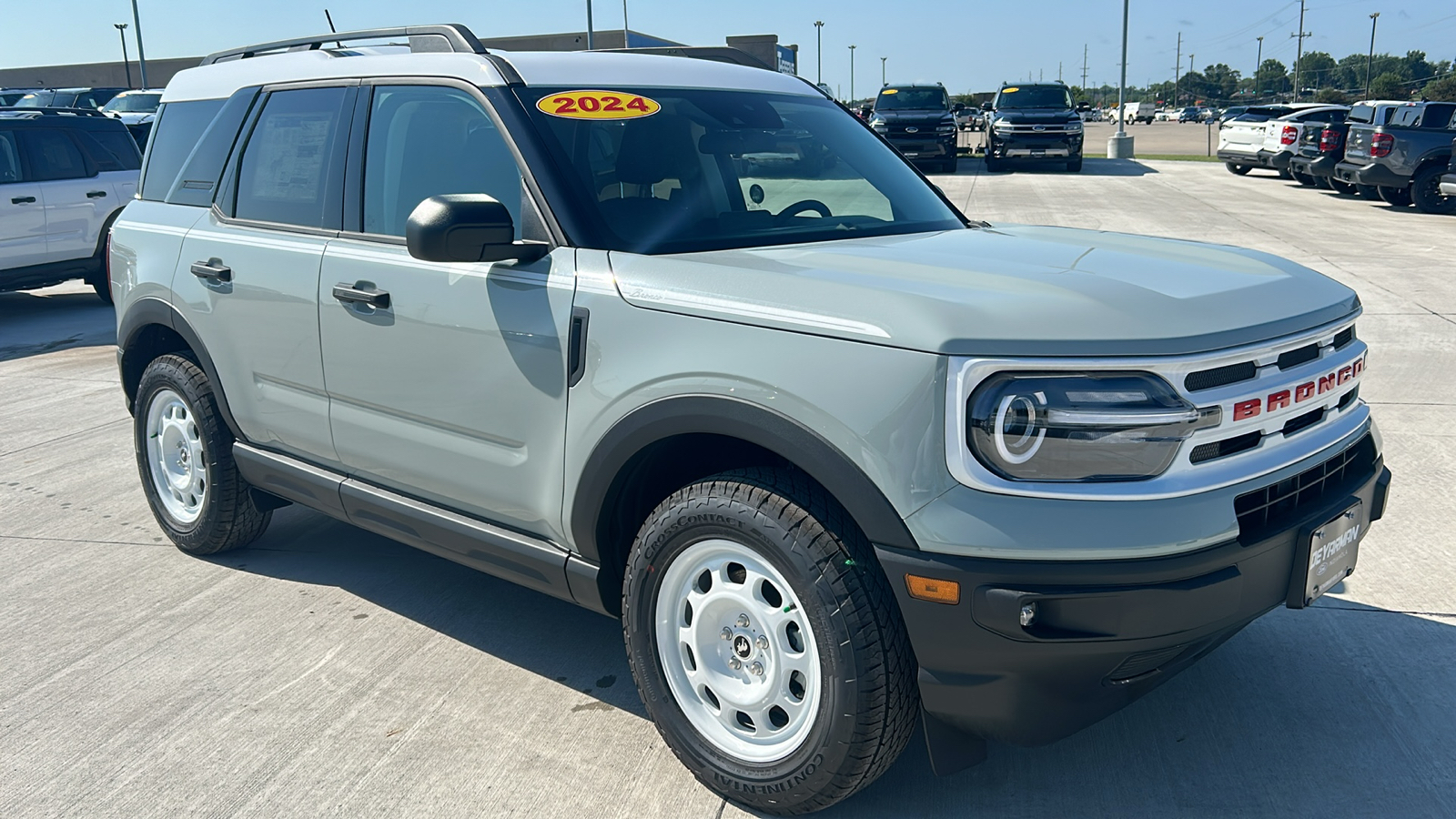 2024 Ford Bronco Sport Heritage 1