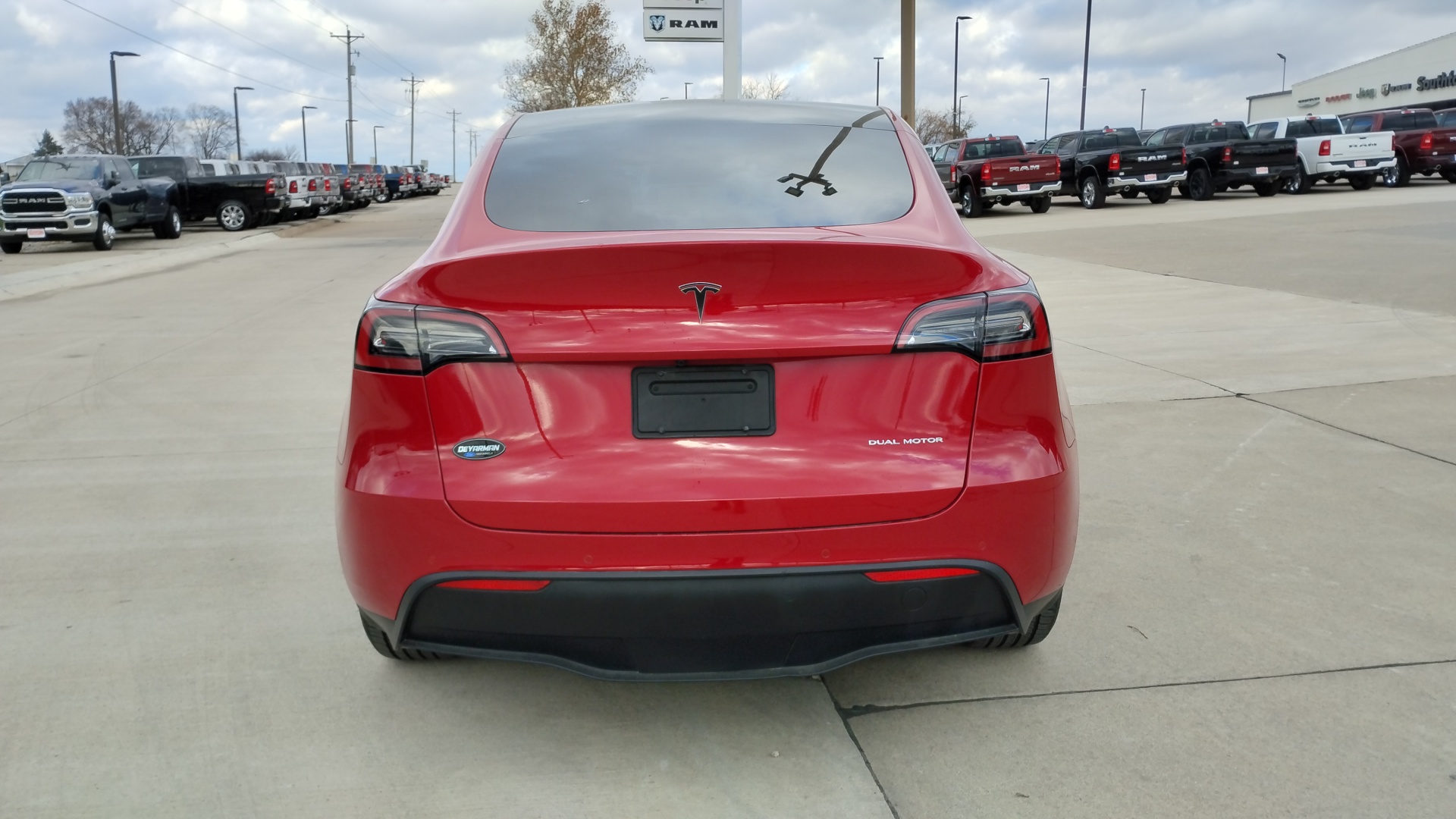 2022 Tesla Model Y Long Range 4