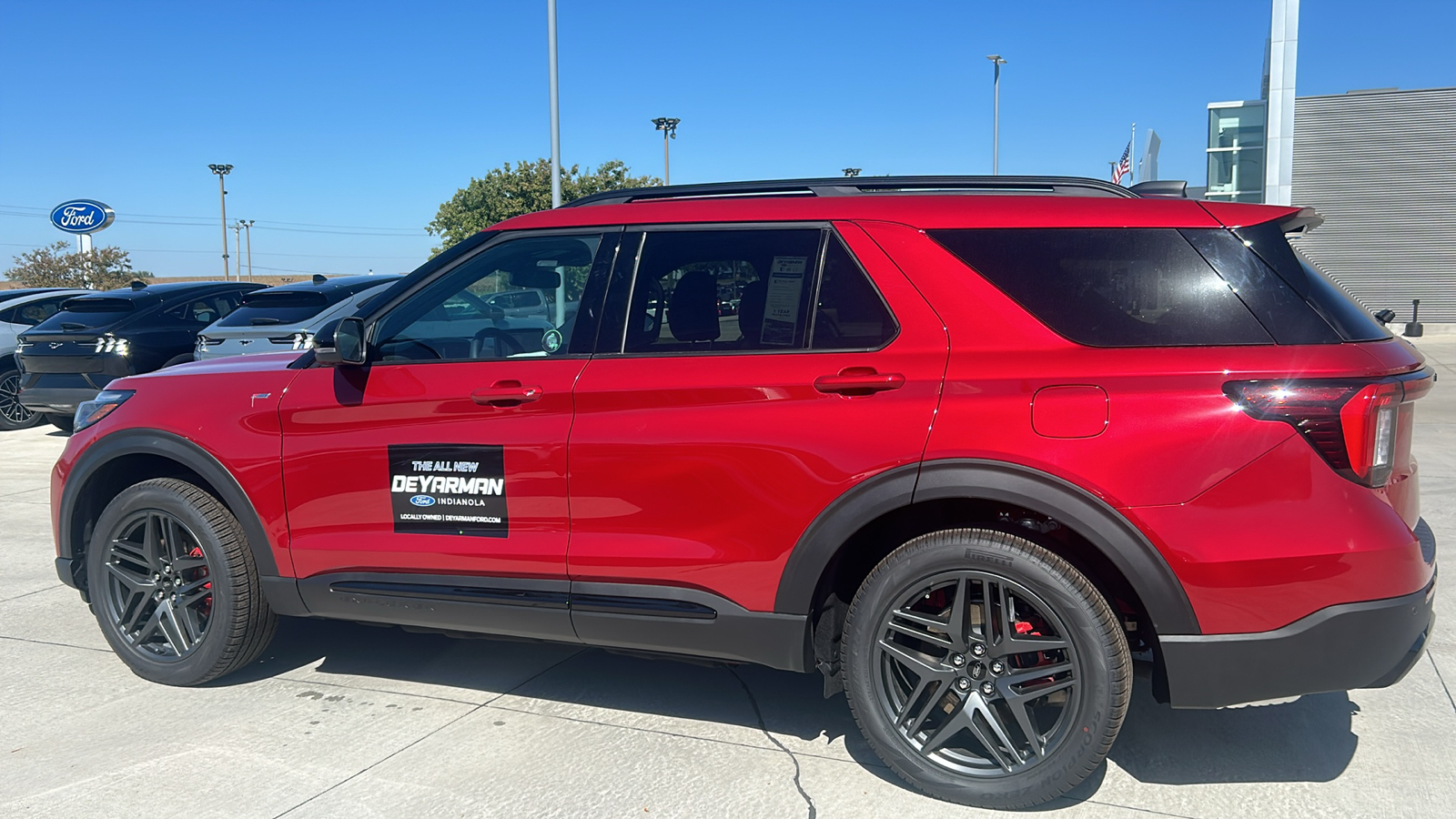 2025 Ford Explorer ST-Line 6