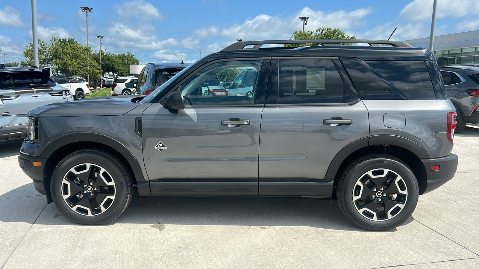 2024 Ford Bronco Sport Outer Banks 6