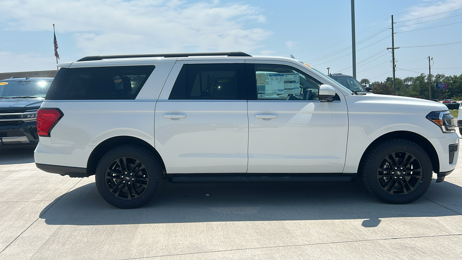 2024 Ford Expedition Max XLT 2