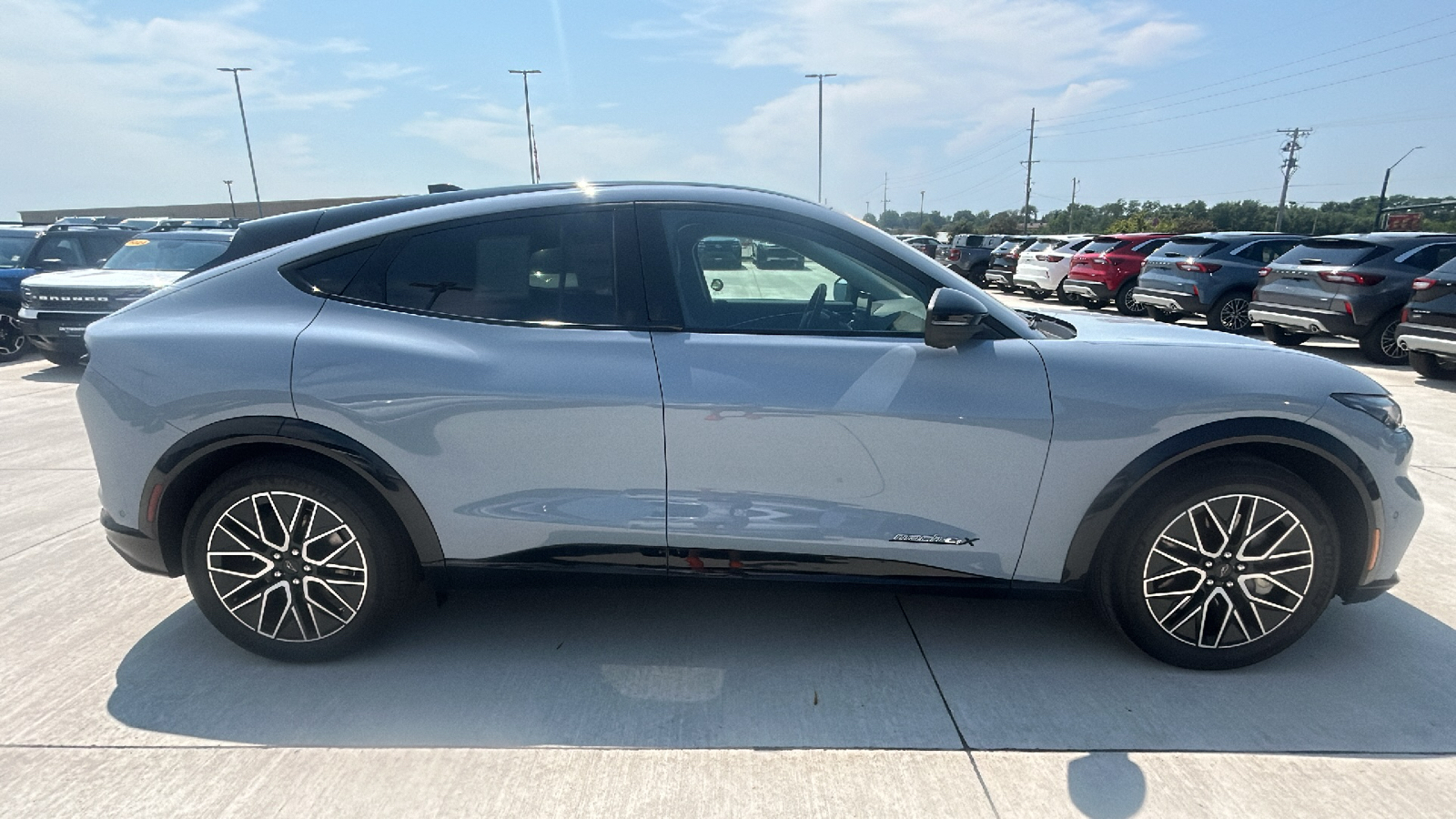 2024 Ford Mustang Mach-E Premium 2