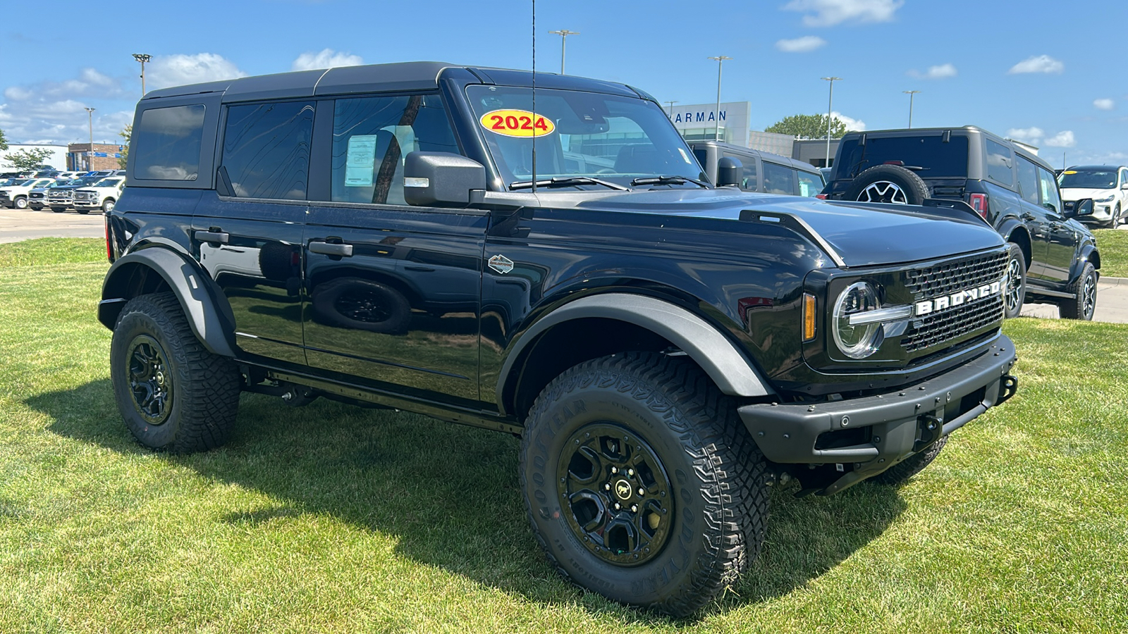 2024 Ford Bronco Wildtrak 1