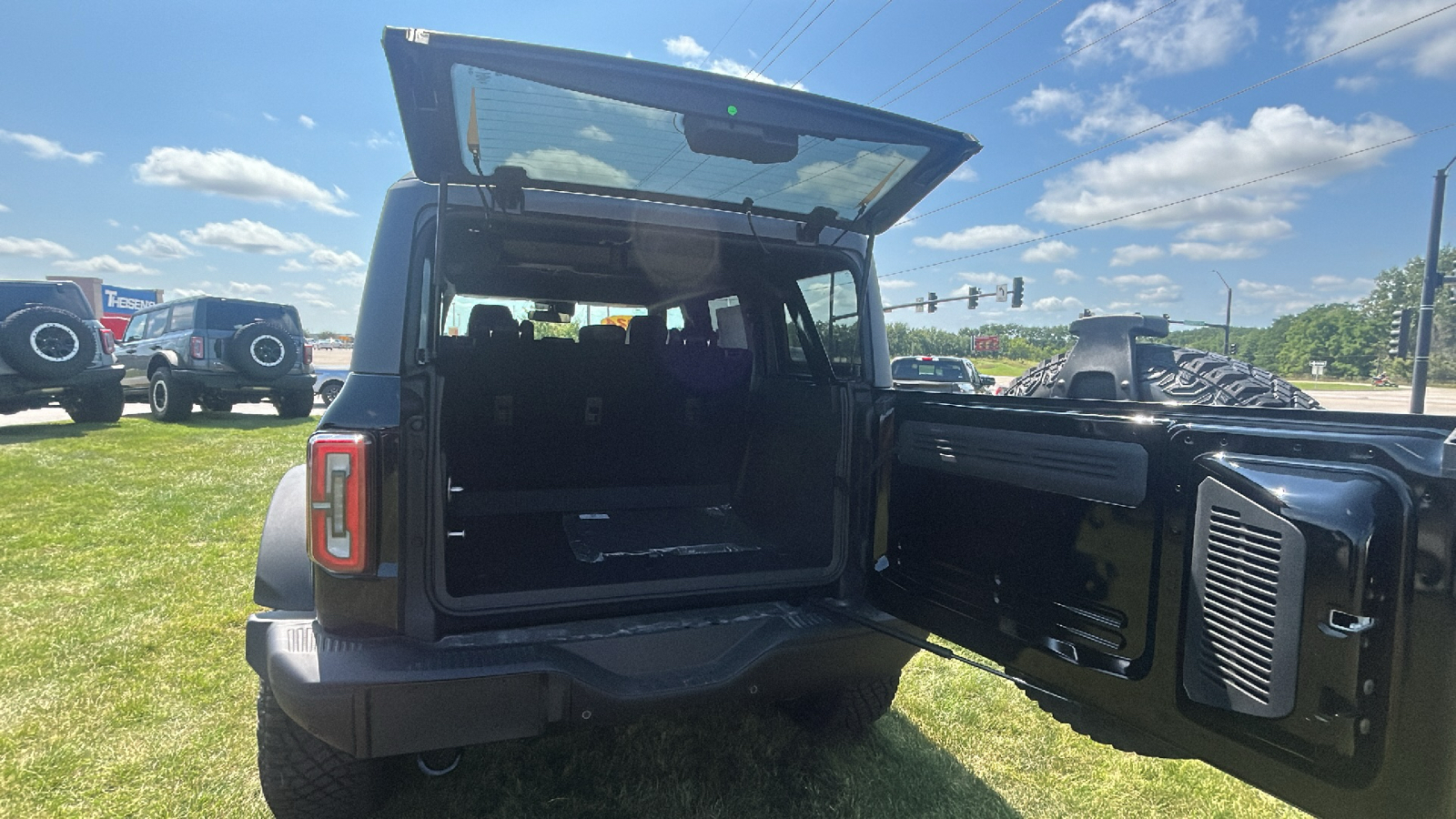 2024 Ford Bronco Wildtrak 21