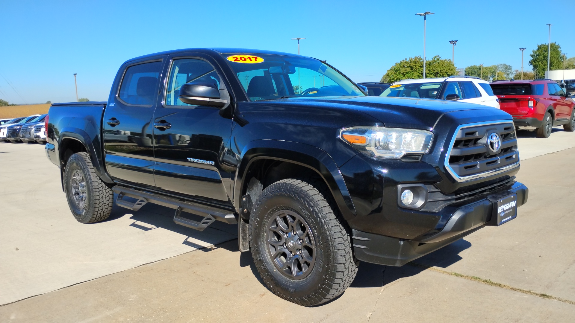 2017 Toyota Tacoma SR5 1