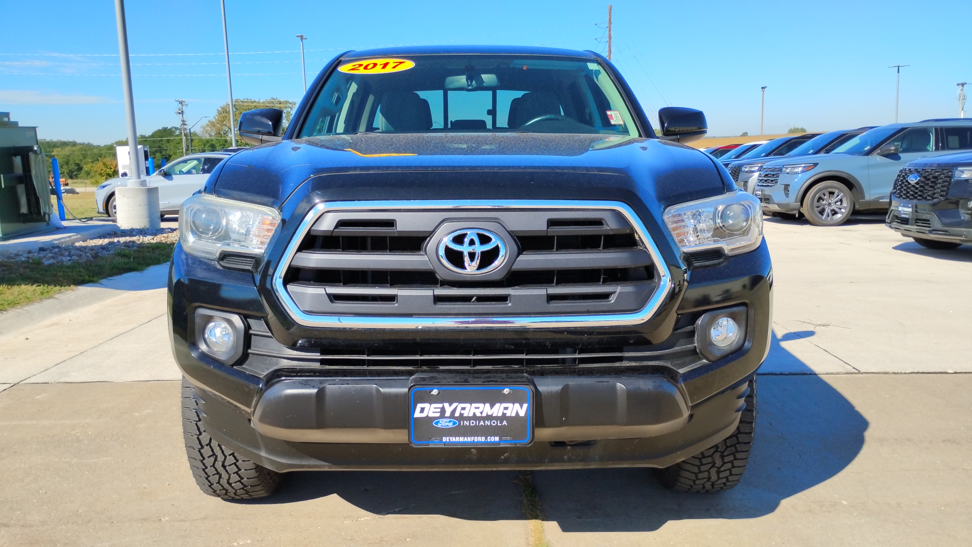 2017 Toyota Tacoma SR5 8