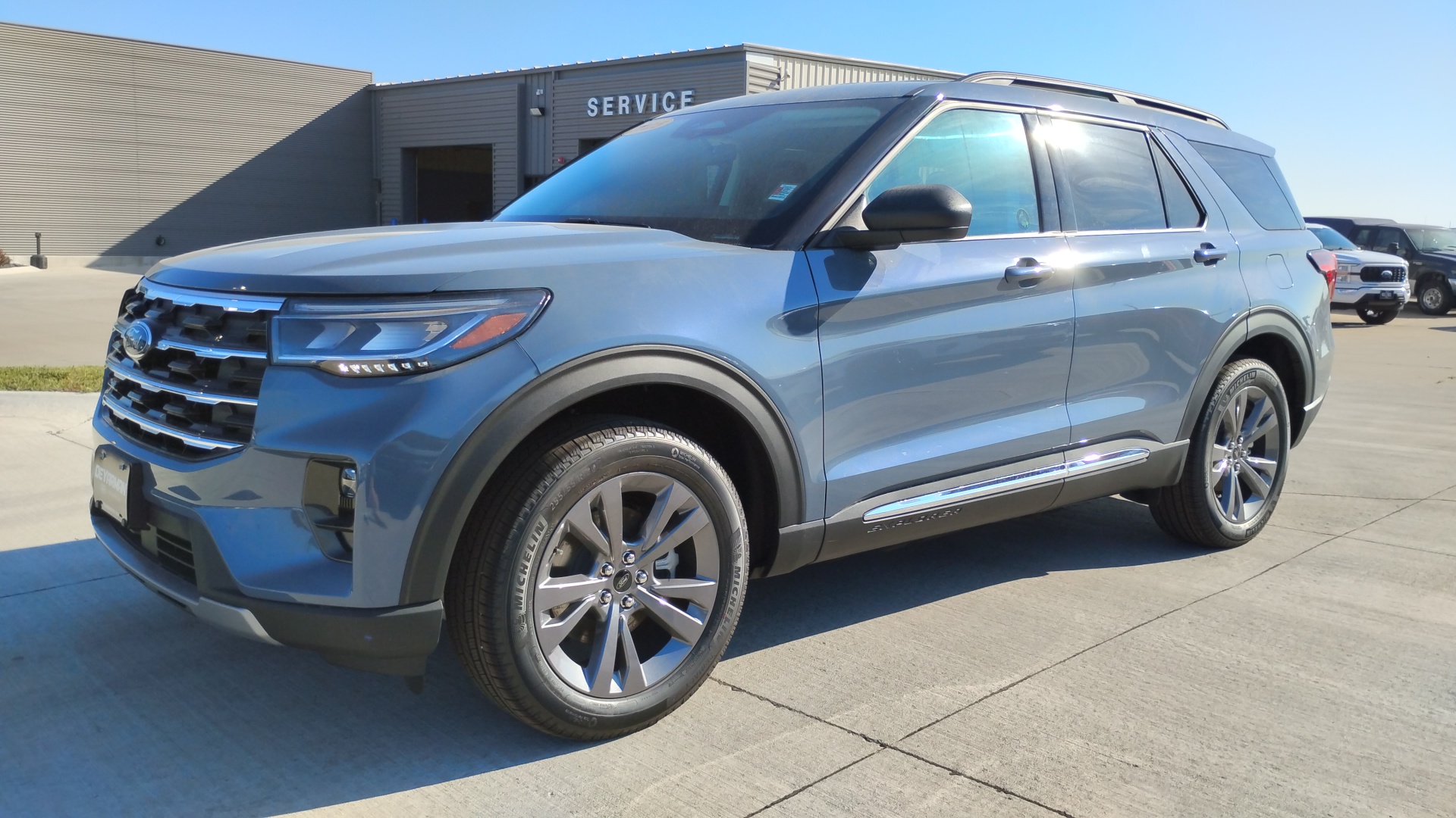 2025 Ford Explorer Active 7