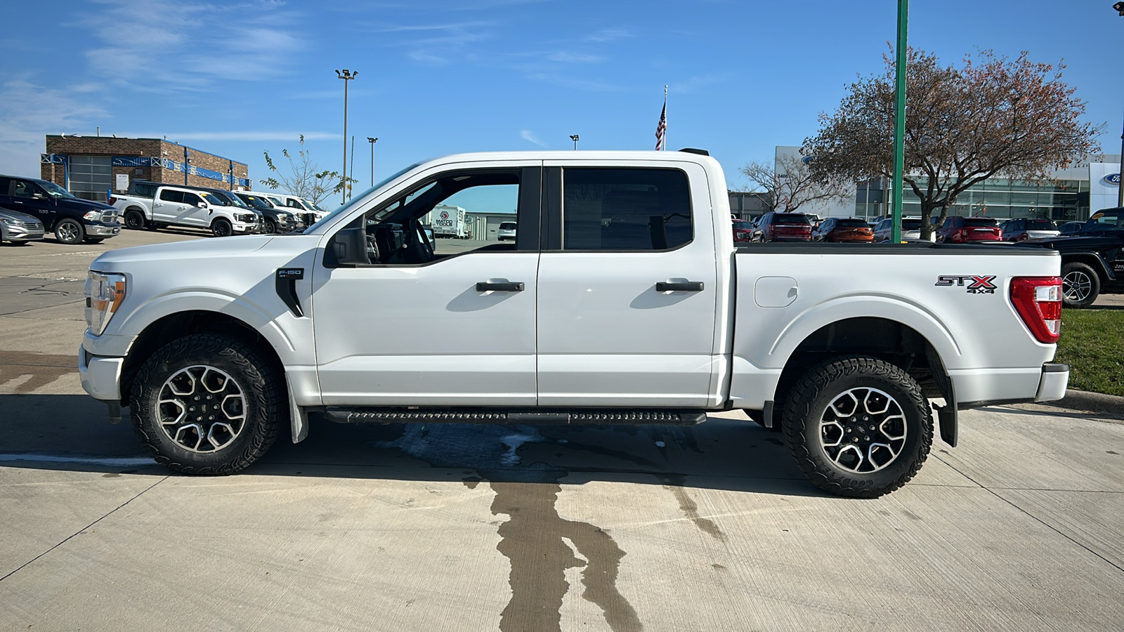 2022 Ford F-150 XL 6