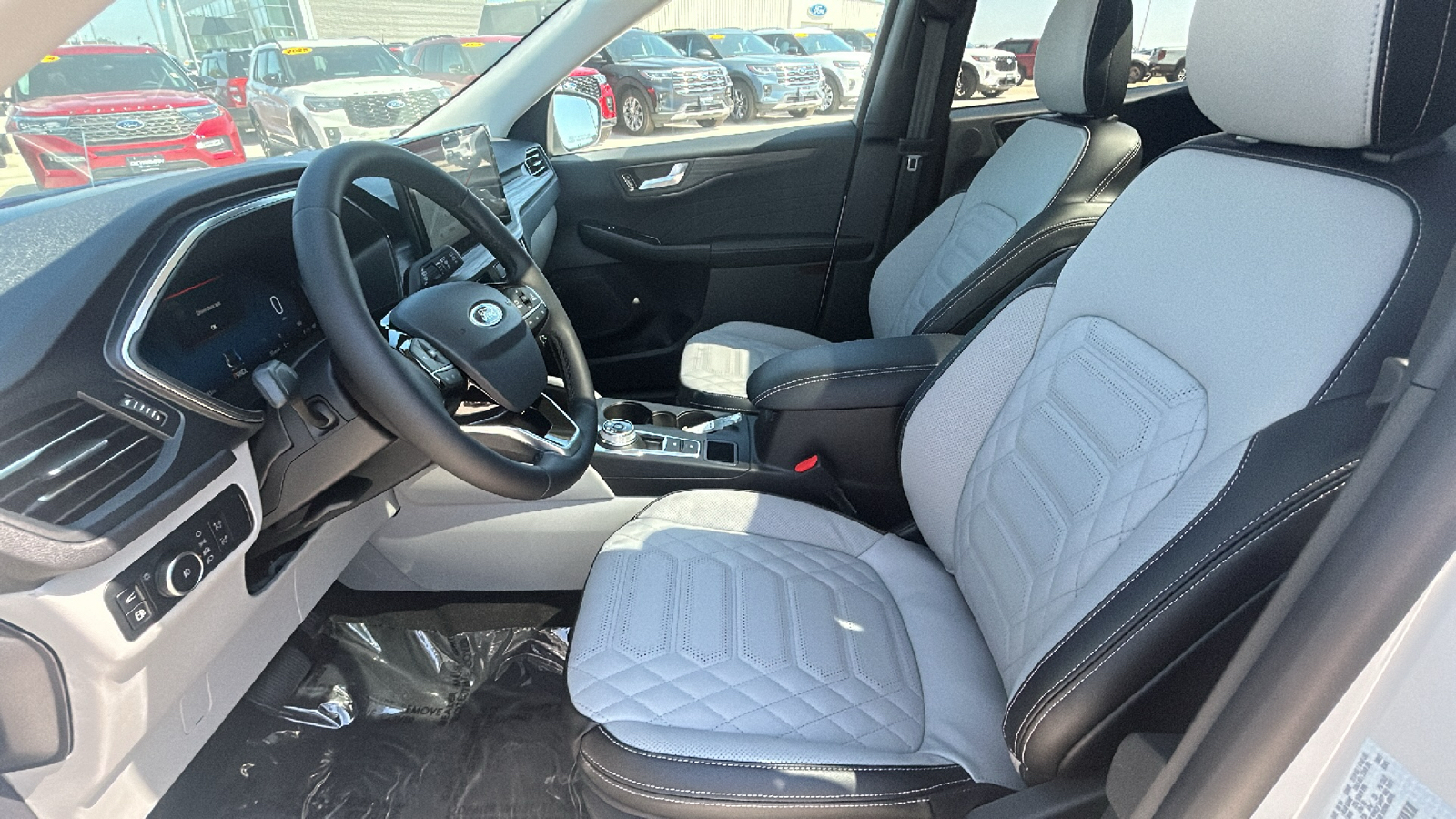 2024 Ford Escape Platinum 11