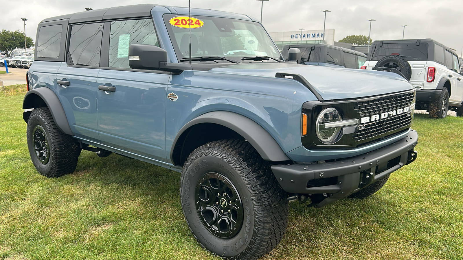 2024 Ford Bronco Wildtrak 1