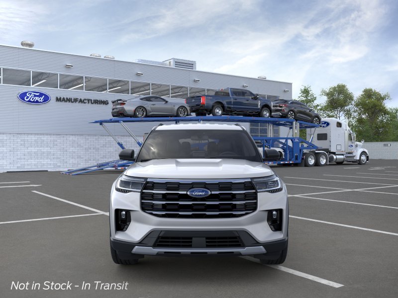 2025 Ford Explorer Active 6