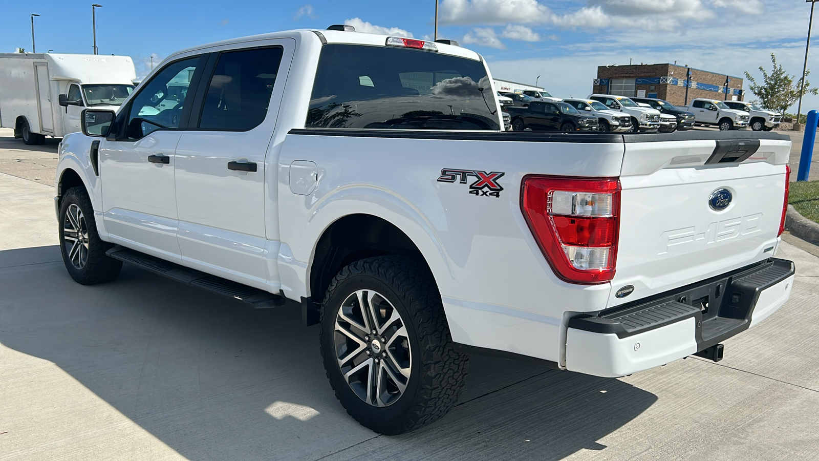 2023 Ford F-150 XL 5