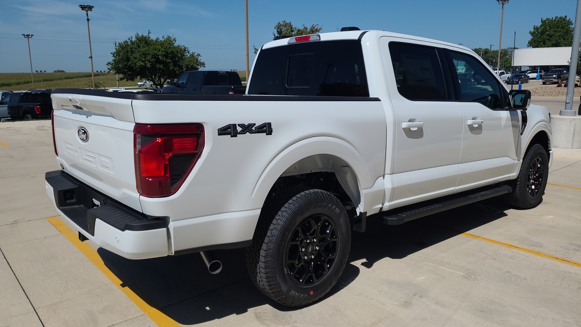 2024 Ford F-150 XLT 3