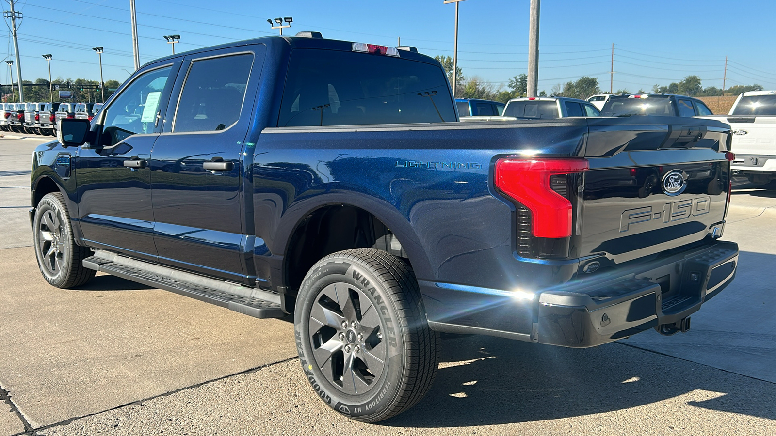 2024 Ford F-150 Lightning XLT 5