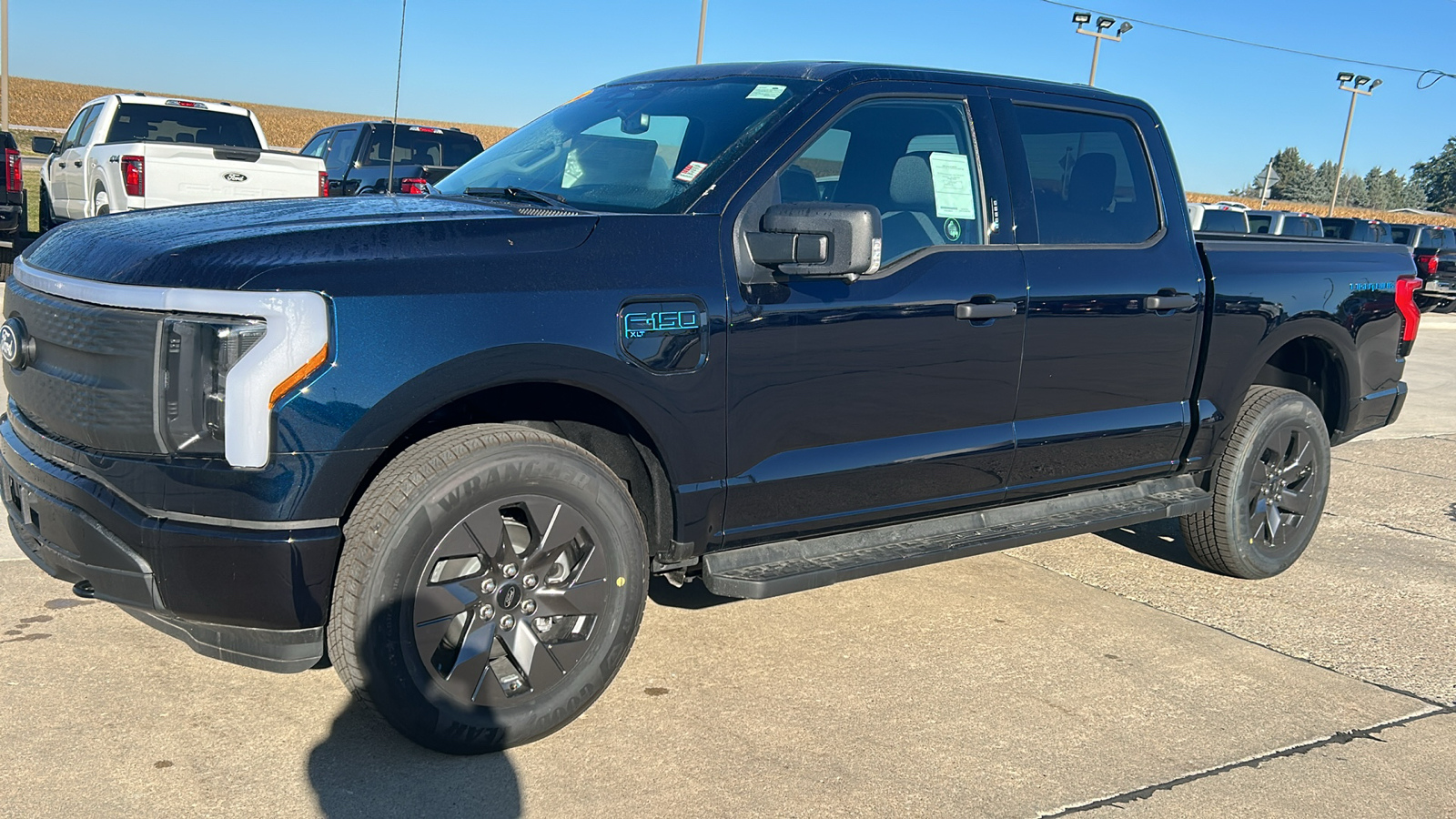 2024 Ford F-150 Lightning XLT 7