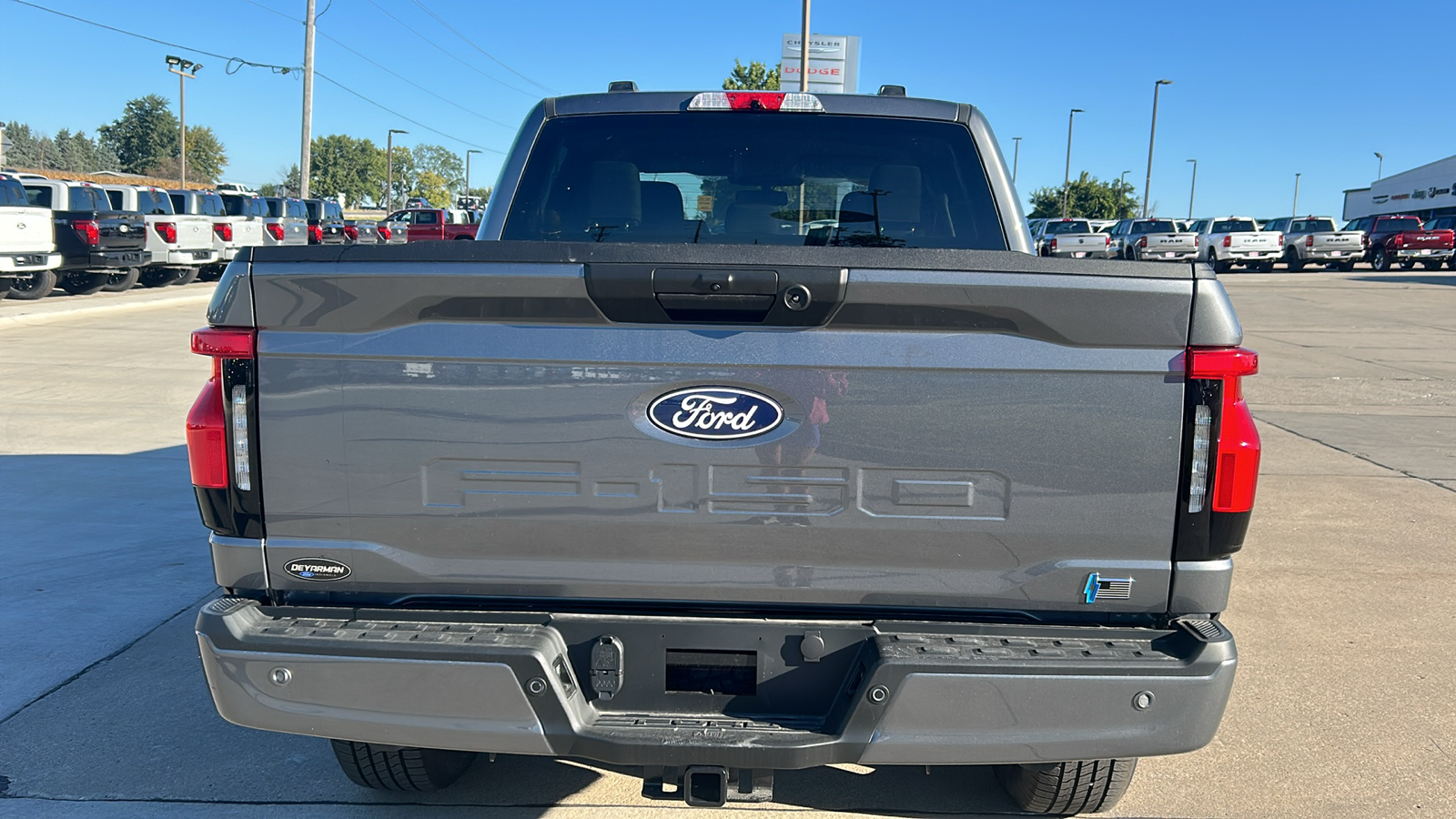 2024 Ford F-150 Lightning XLT 4