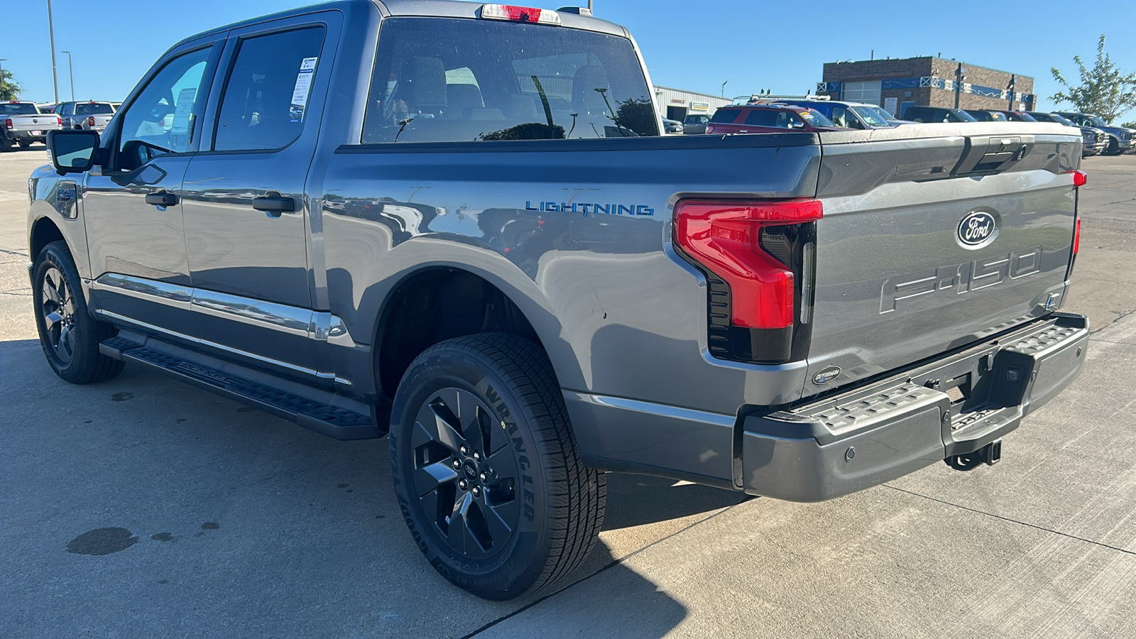 2024 Ford F-150 Lightning XLT 5