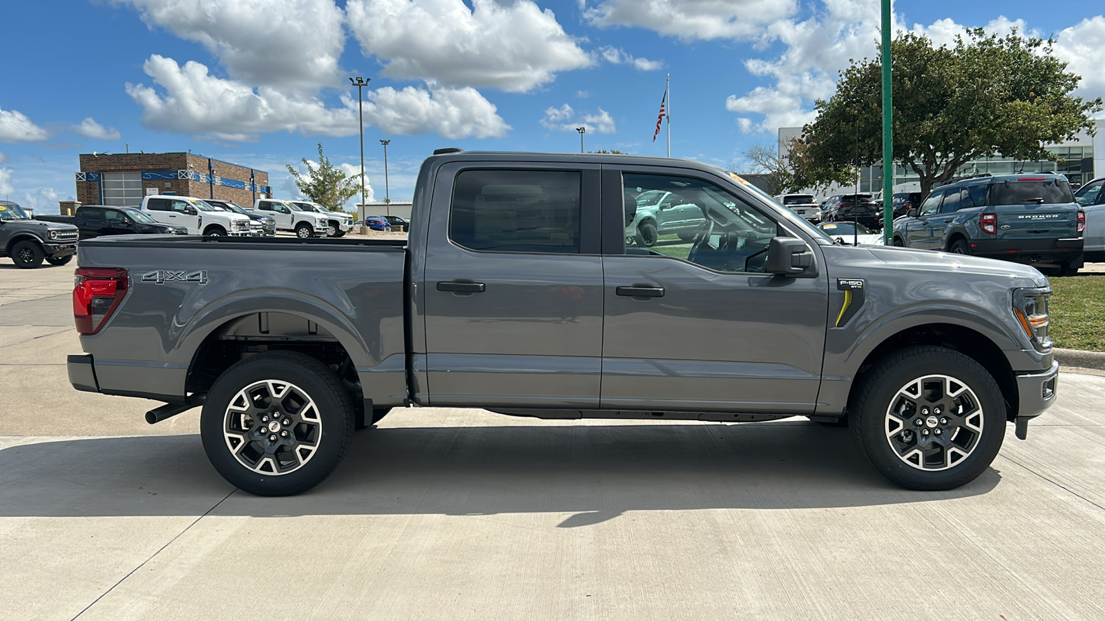 2024 Ford F-150 STX 2