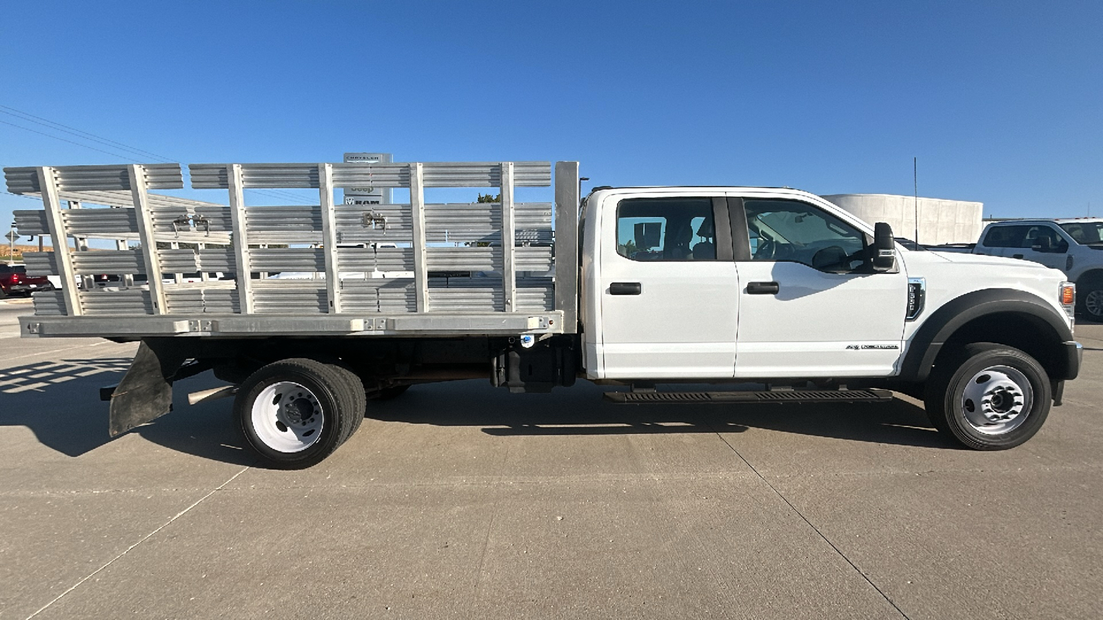 2022 Ford F-550SD XL 2