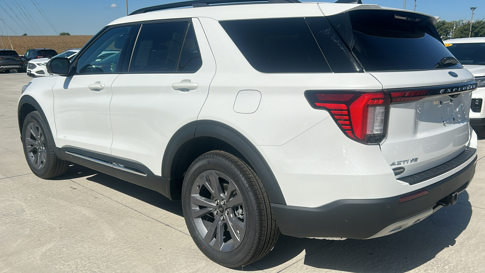 2025 Ford Explorer Active 5