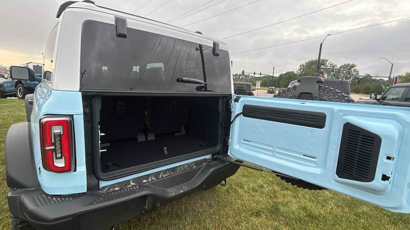 2024 Ford Bronco Heritage Limited Edition 16