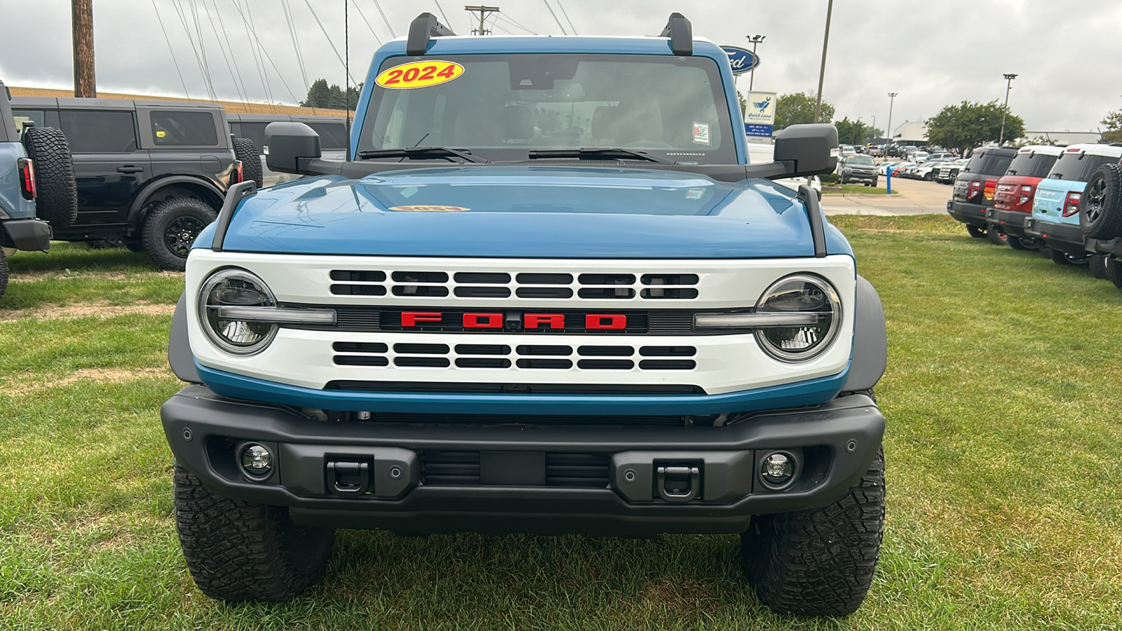 2024 Ford Bronco Heritage Limited Edition 8