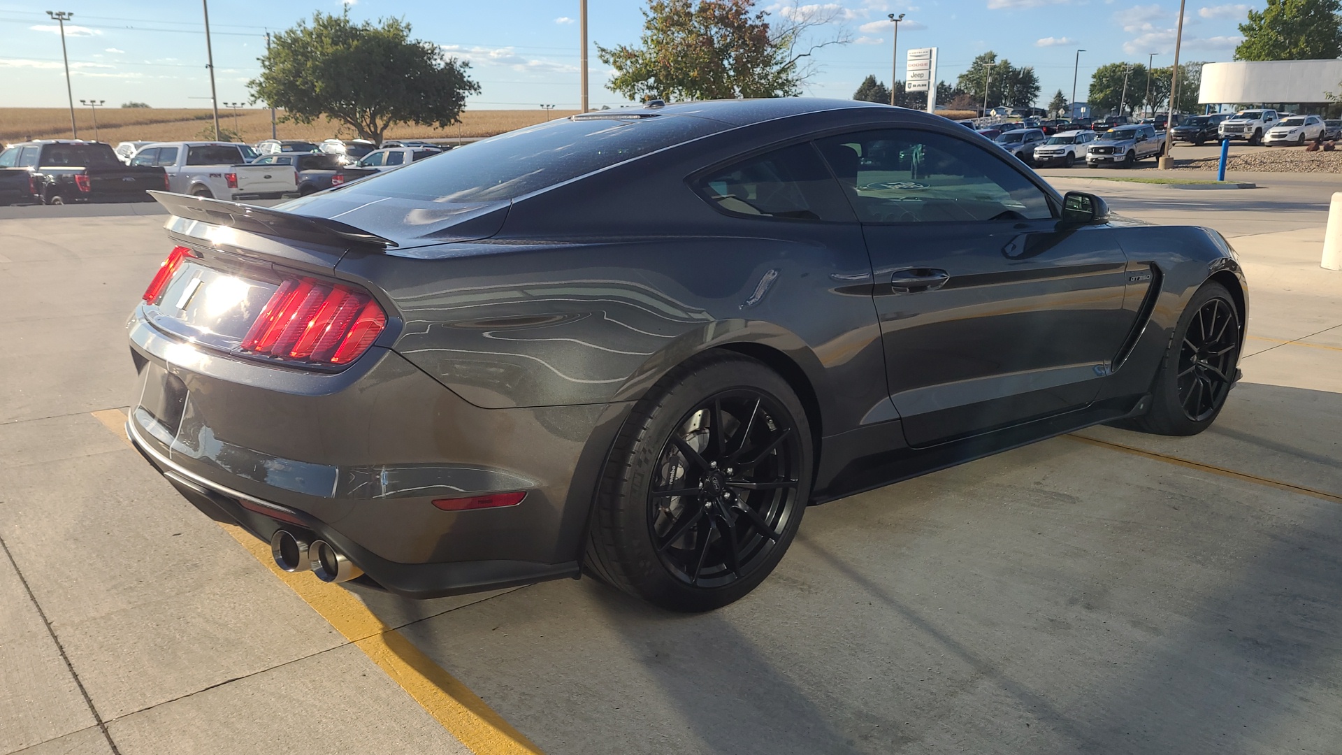 2017 Ford Mustang Shelby GT350 3