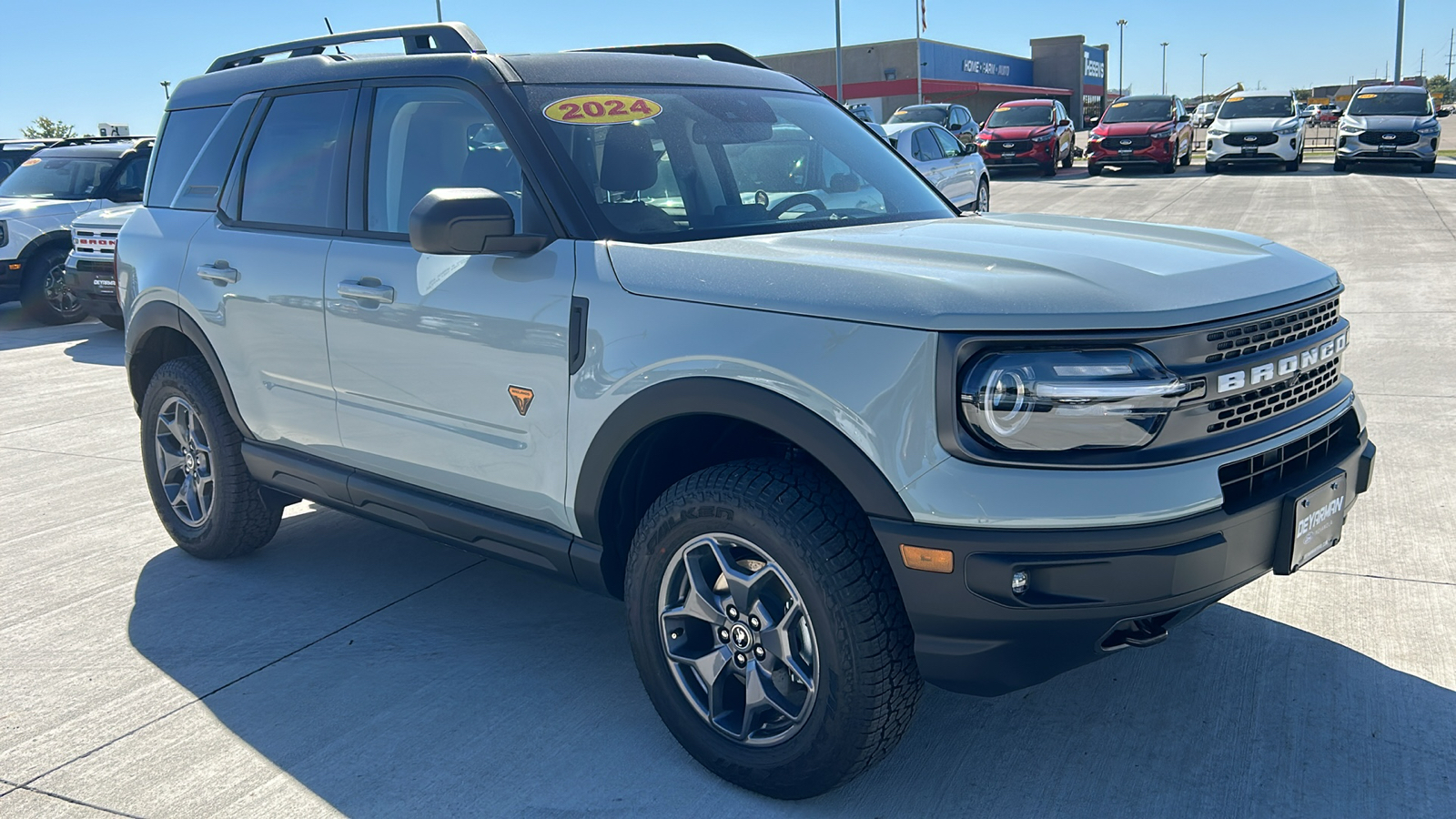 2024 Ford Bronco Sport Badlands 1