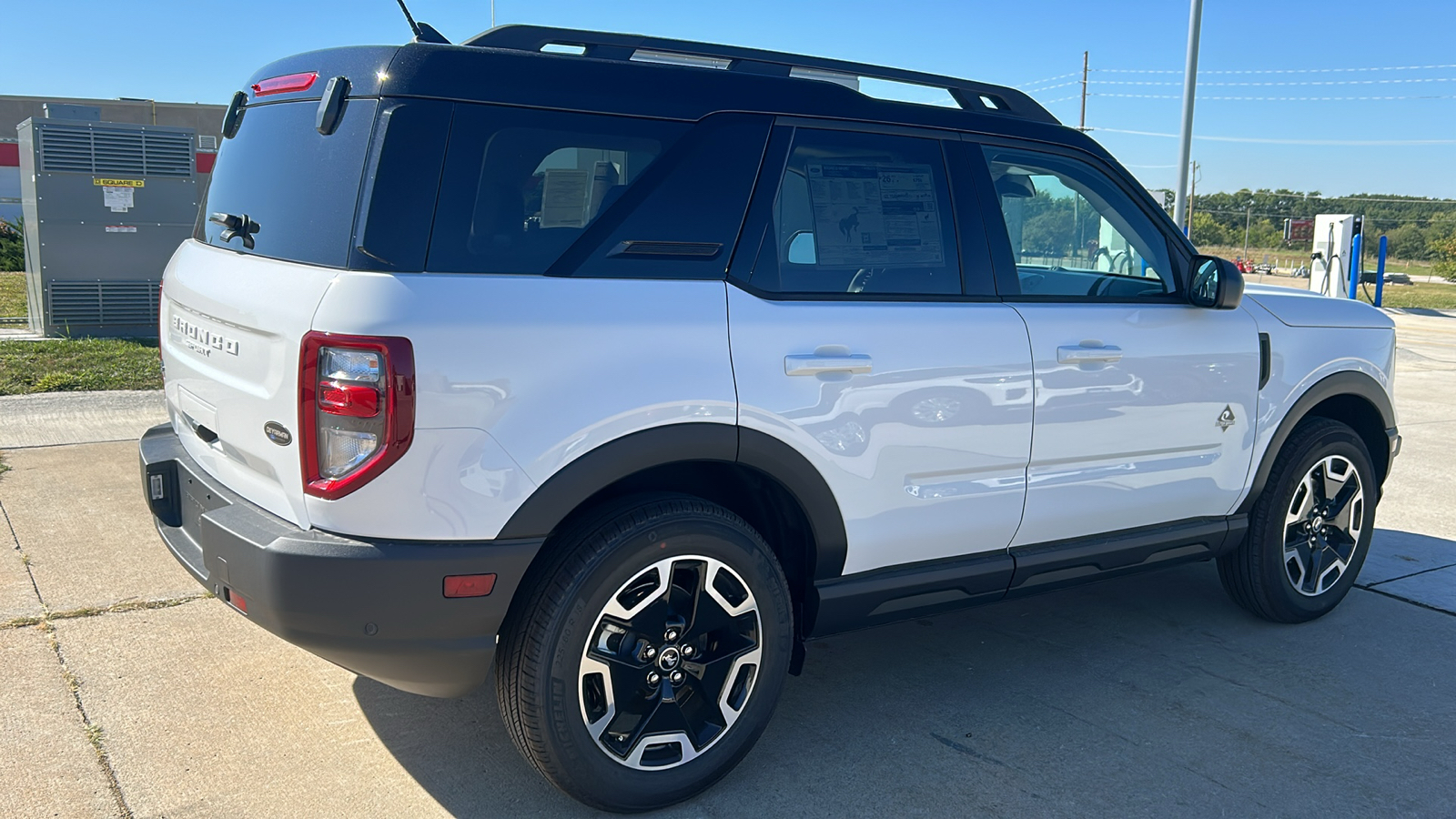 2024 Ford Bronco Sport Outer Banks 3