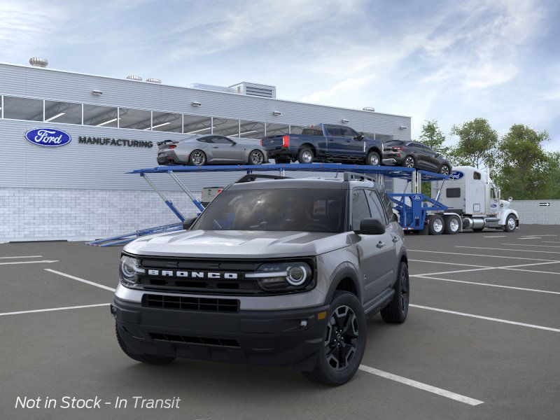 2024 Ford Bronco Sport Outer Banks 2