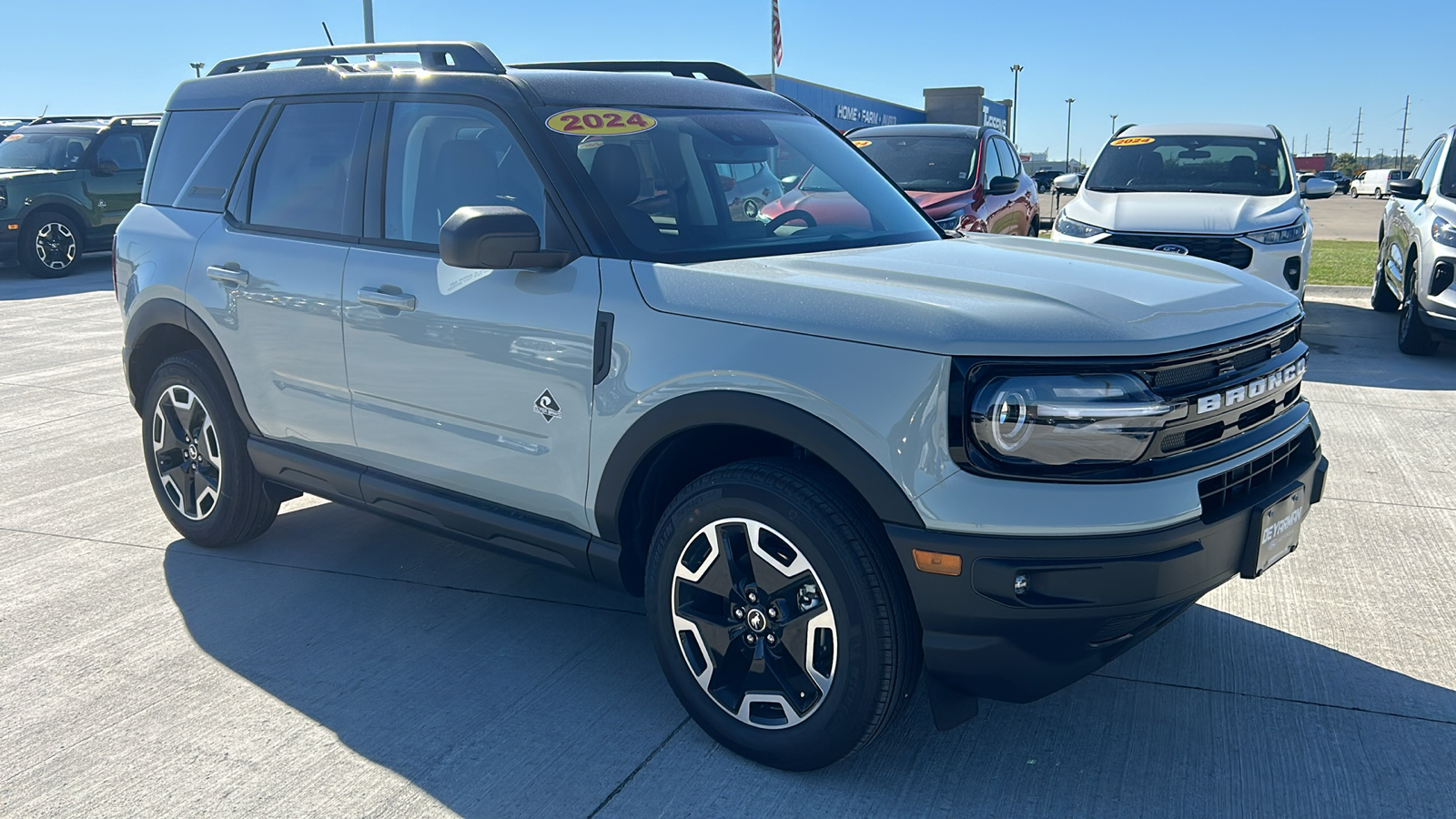 2024 Ford Bronco Sport Outer Banks 1