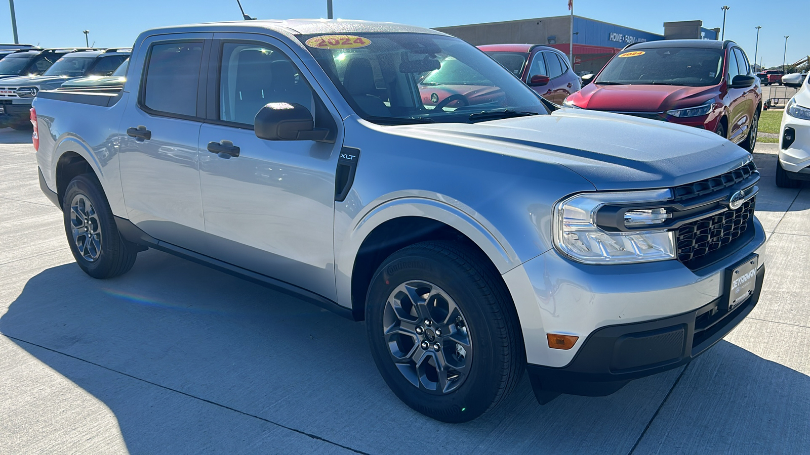 2024 Ford Maverick XLT 1