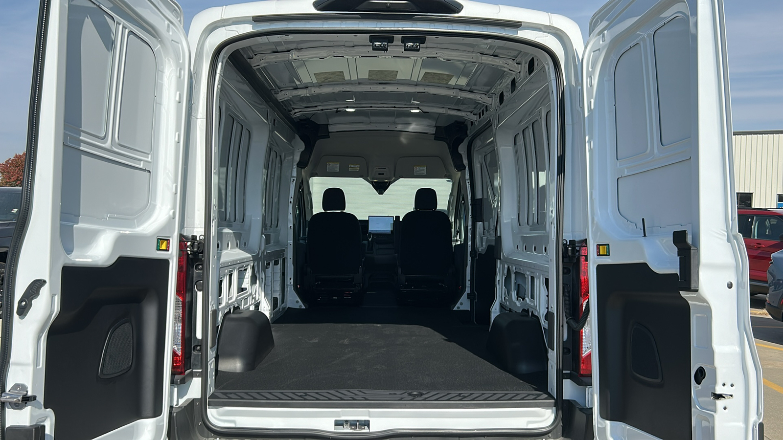 2024 Ford Transit-250 Base 24