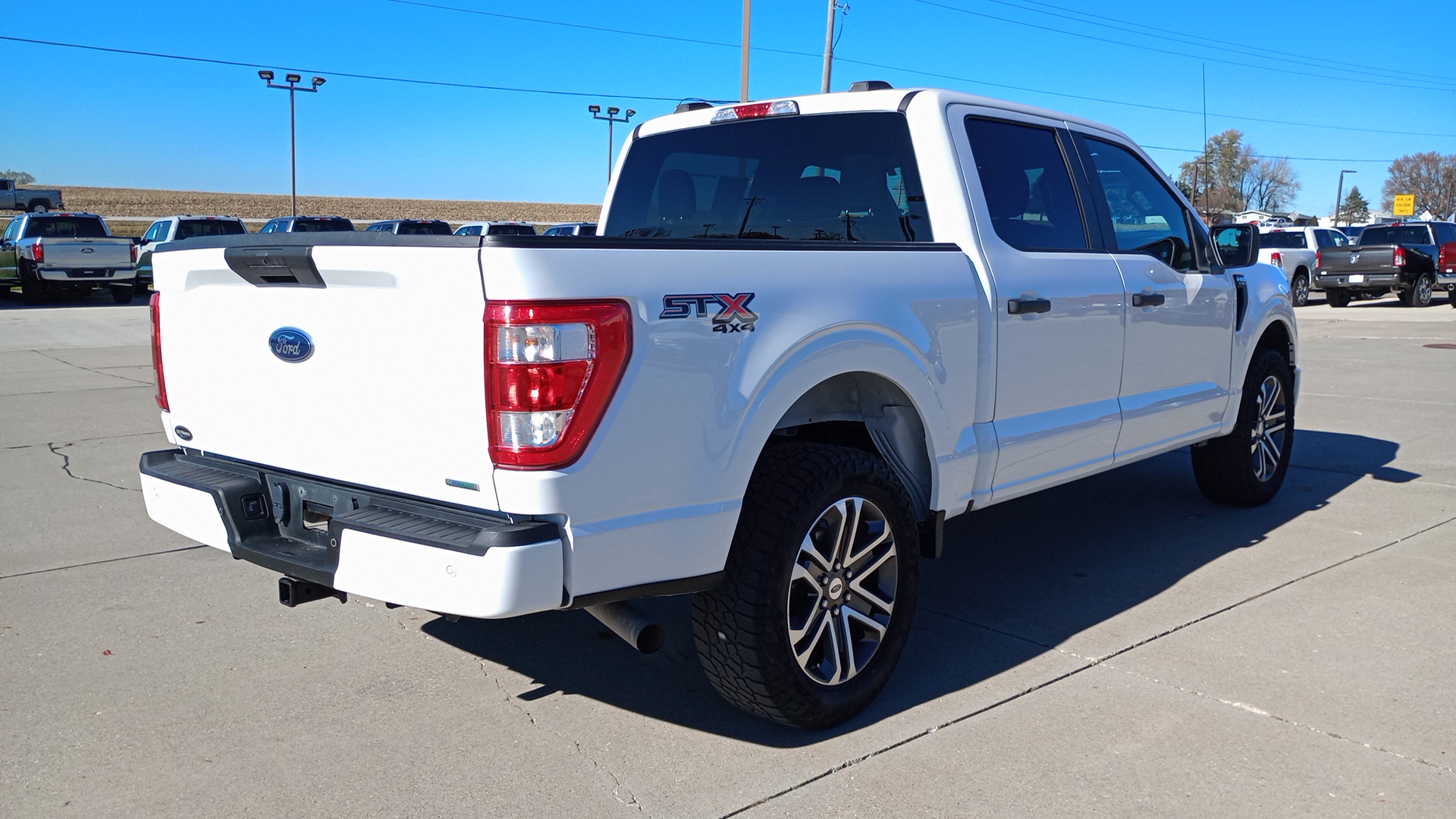 2021 Ford F-150 XL 3